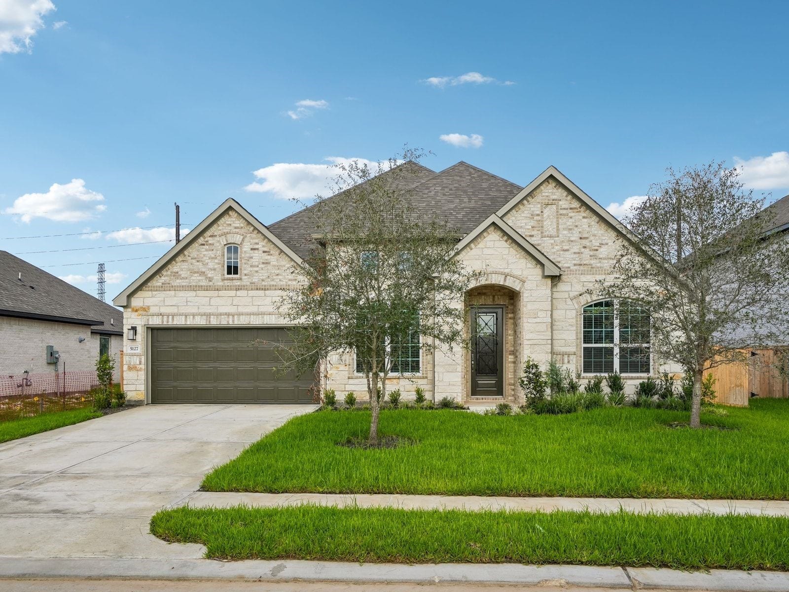 5127 Autumn Hills Trail, Pearland, TX 77584 5127 Autumn Hills Trail, Pearland, TX 77584