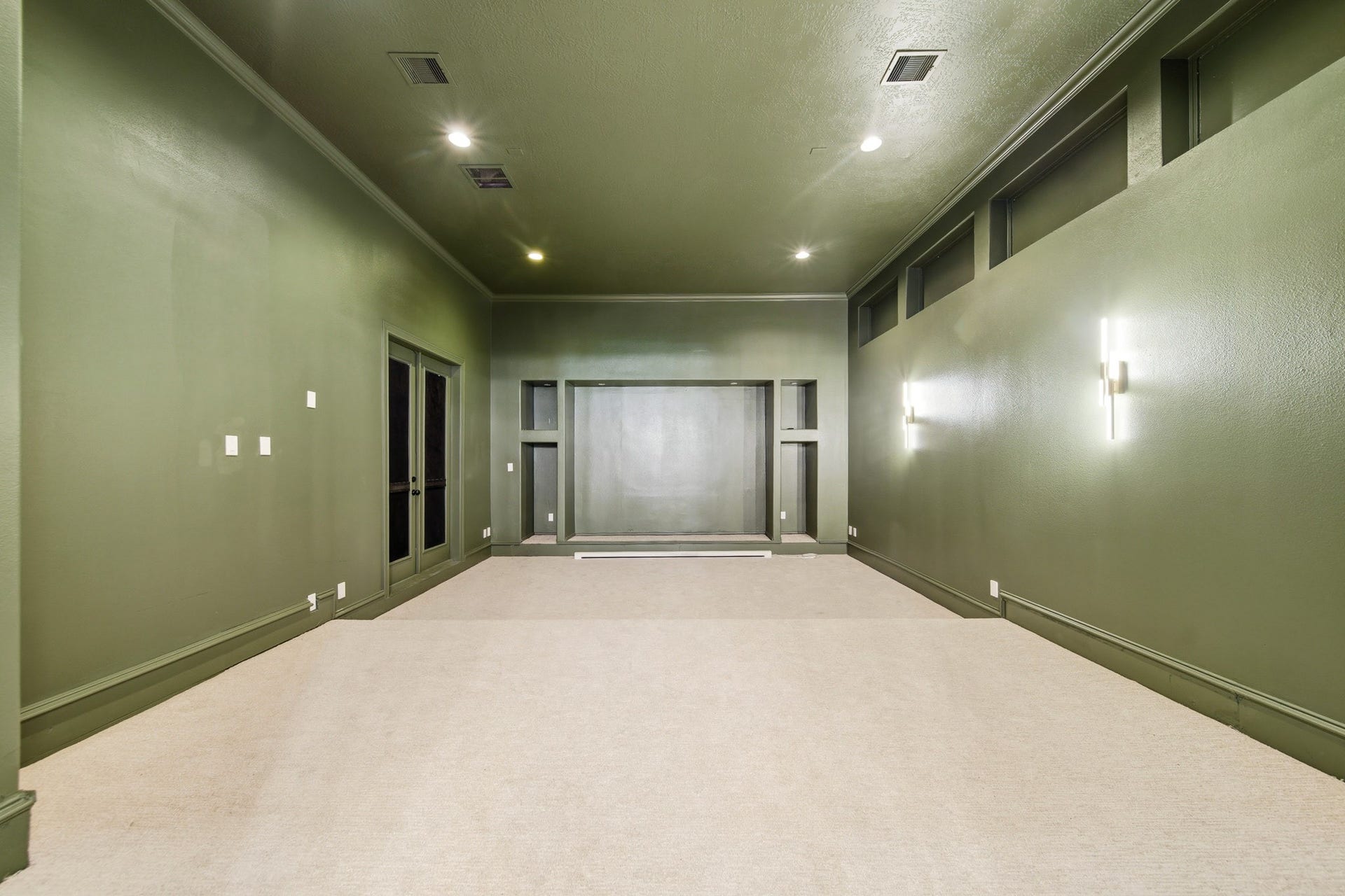 15 Bees Creek Court, Missouri City, TX 77459 Dedicated FIRST FLOOR MEDIA ROOM creates the perfect space for movie nights, game days, and entertaining guests.