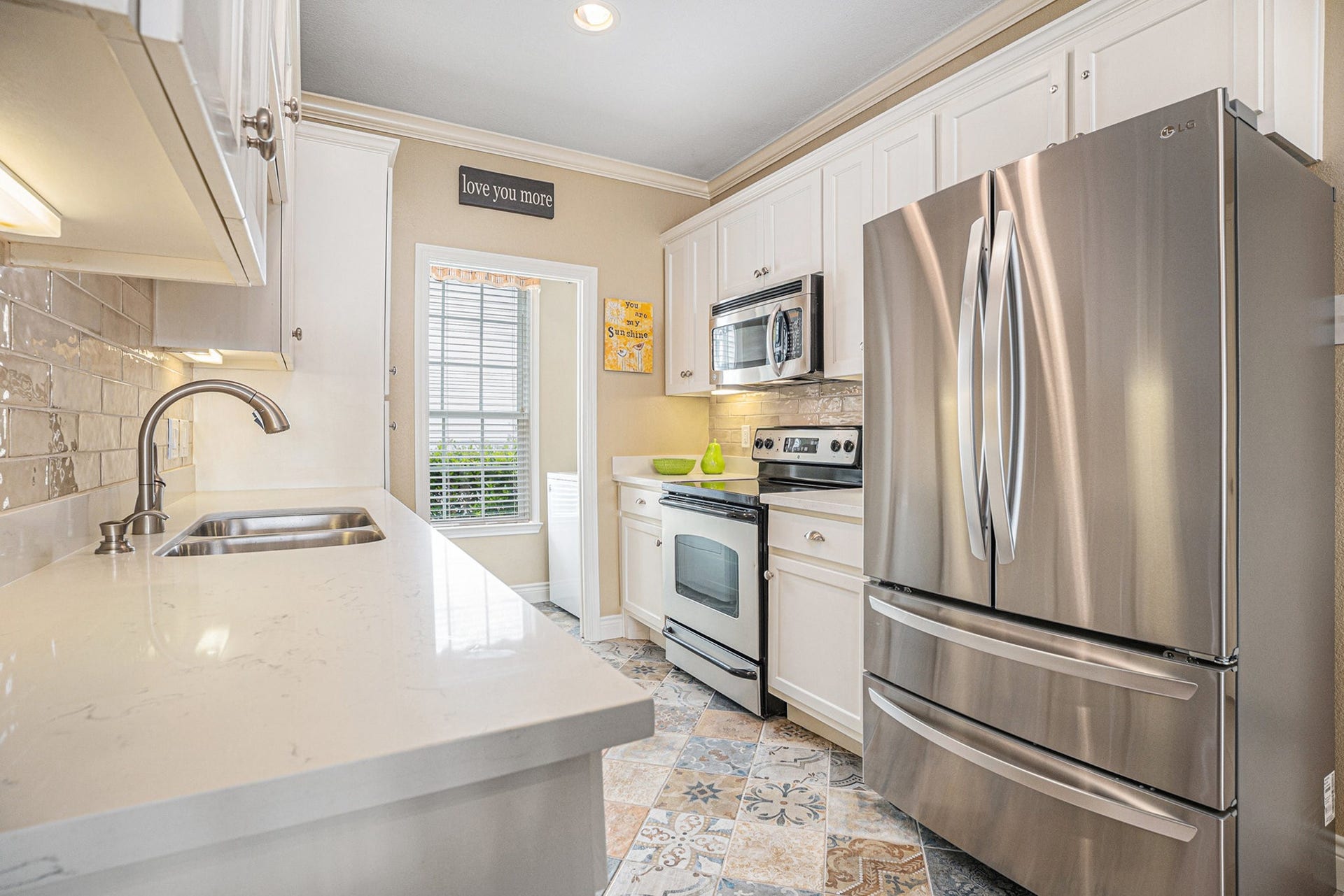 7000 Seawall Boulevard, #1011, Galveston, TX 77551 7000 Seawall Boulevard, #1011, Galveston, TX 77551