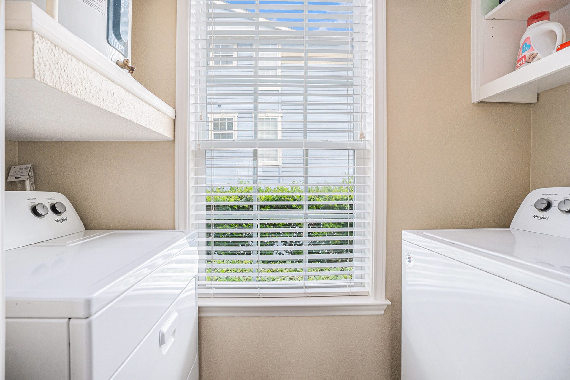 7000 Seawall Boulevard, #1011, Galveston, TX 77551 7000 Seawall Boulevard, #1011, Galveston, TX 77551
