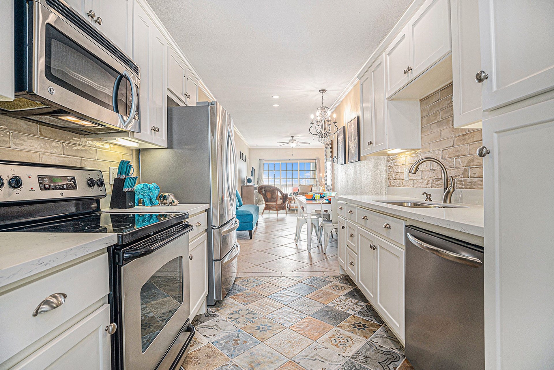 7000 Seawall Boulevard, #1011, Galveston, TX 77551 7000 Seawall Boulevard, #1011, Galveston, TX 77551