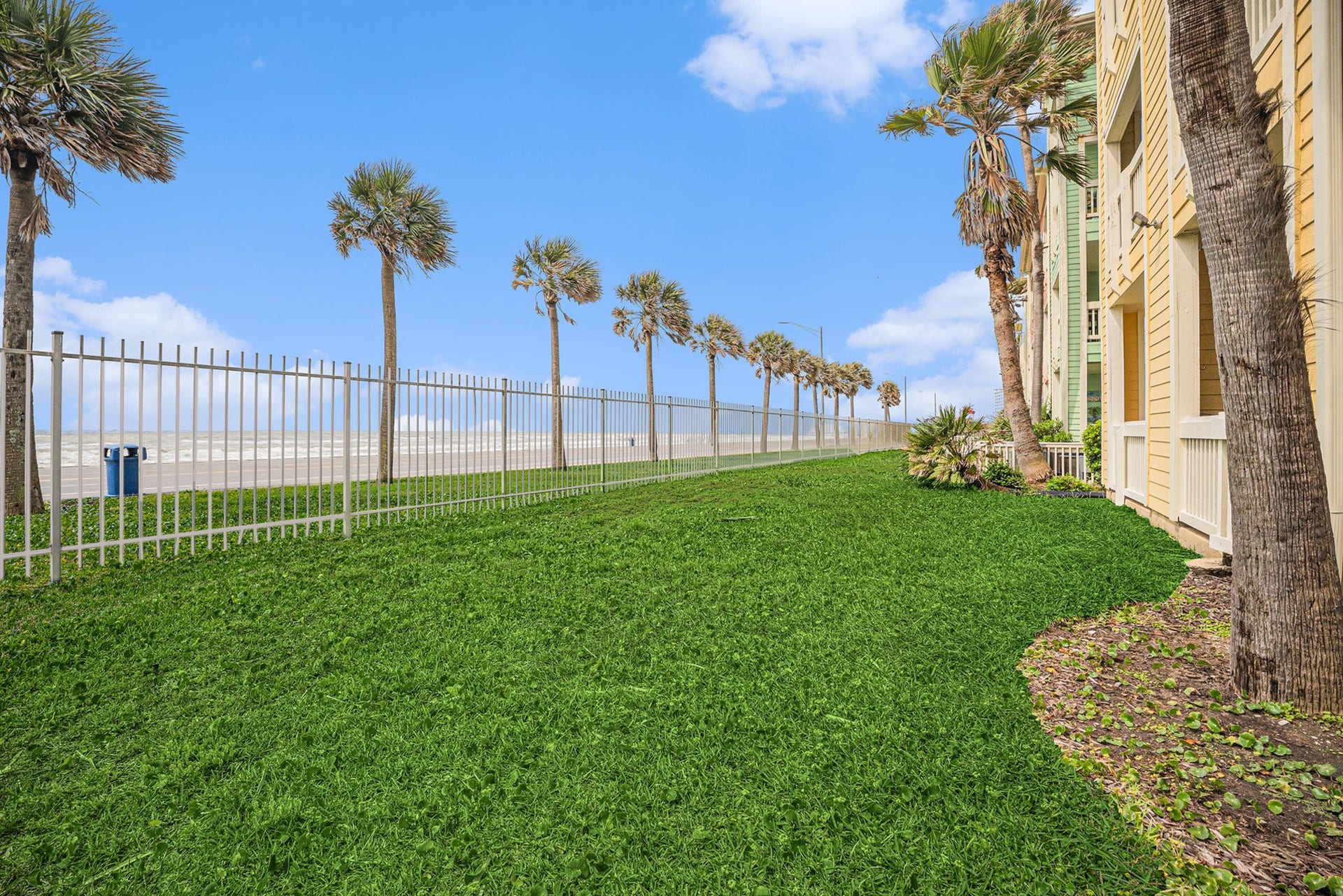 7000 Seawall Boulevard, #1011, Galveston, TX 77551 7000 Seawall Boulevard, #1011, Galveston, TX 77551
