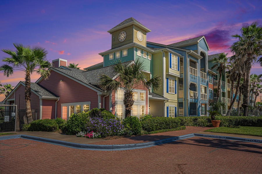 Property photo for 7000 Seawall Boulevard, #1011, Galveston, TX