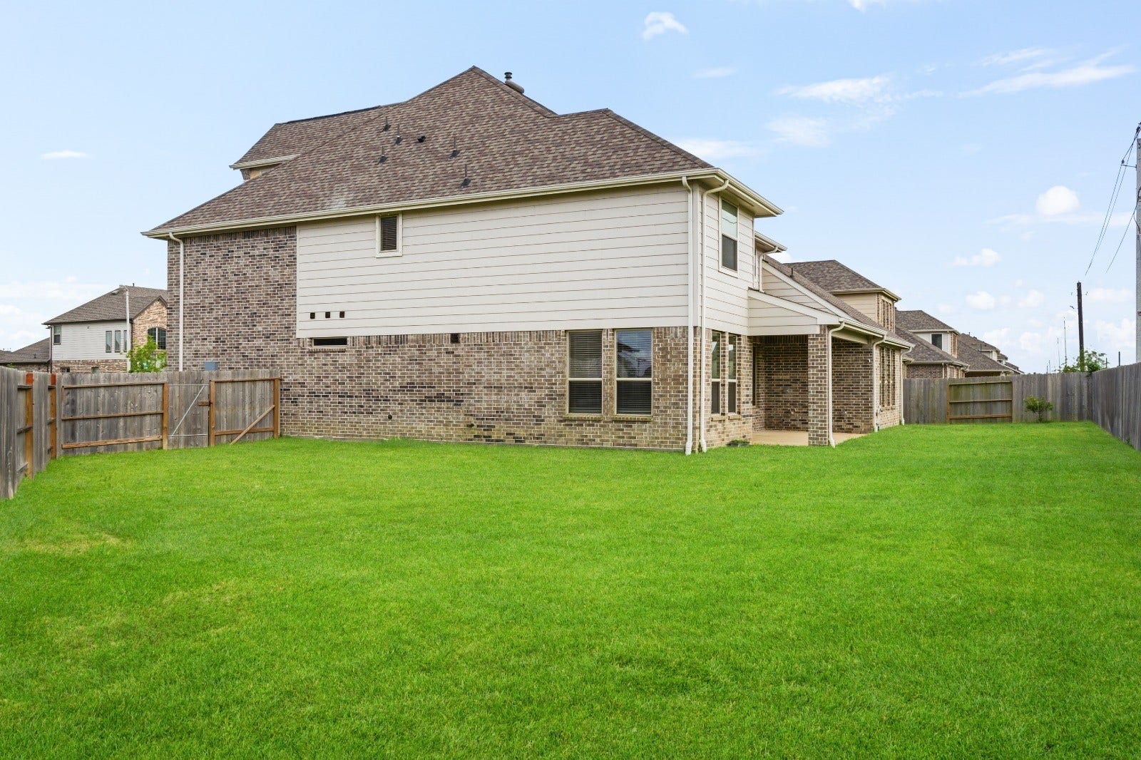 702 Hooks Trail, League City, TX 77573 702 Hooks Trail, League City, TX 77573