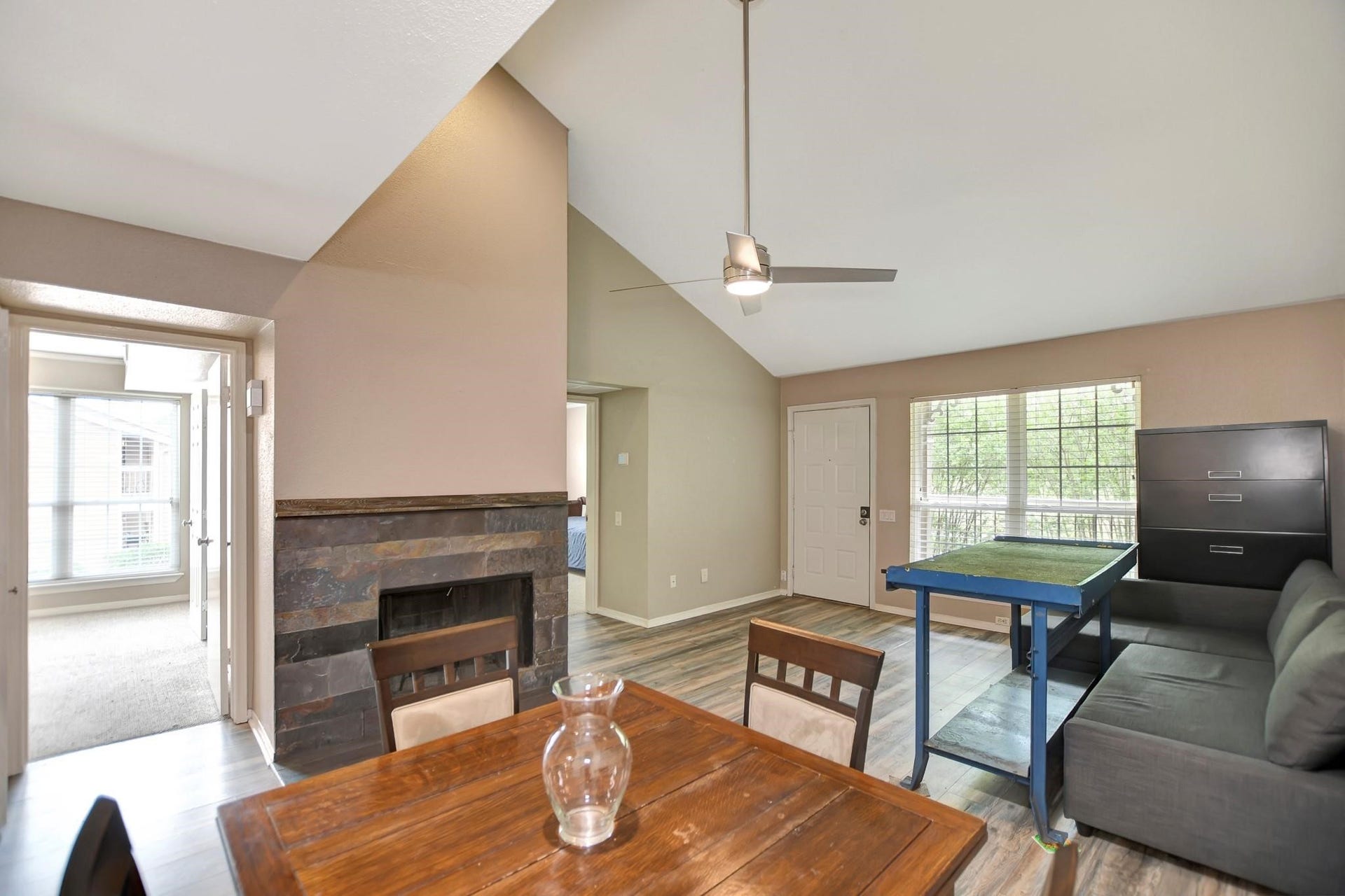 1880 White Oak Drive, #102, Houston, TX 77009 1880 White Oak Drive, #102, Houston, TX 77009