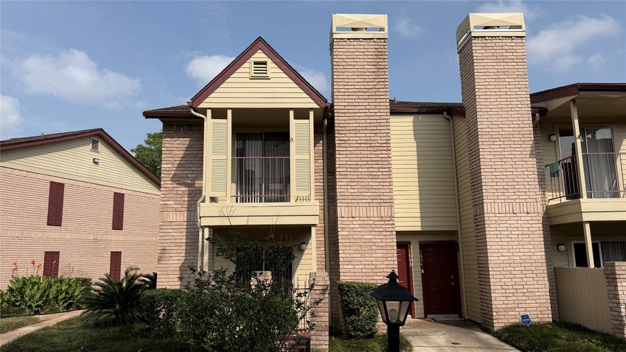 Property photo for 2120 El Paseo Street, #1603, Houston, TX