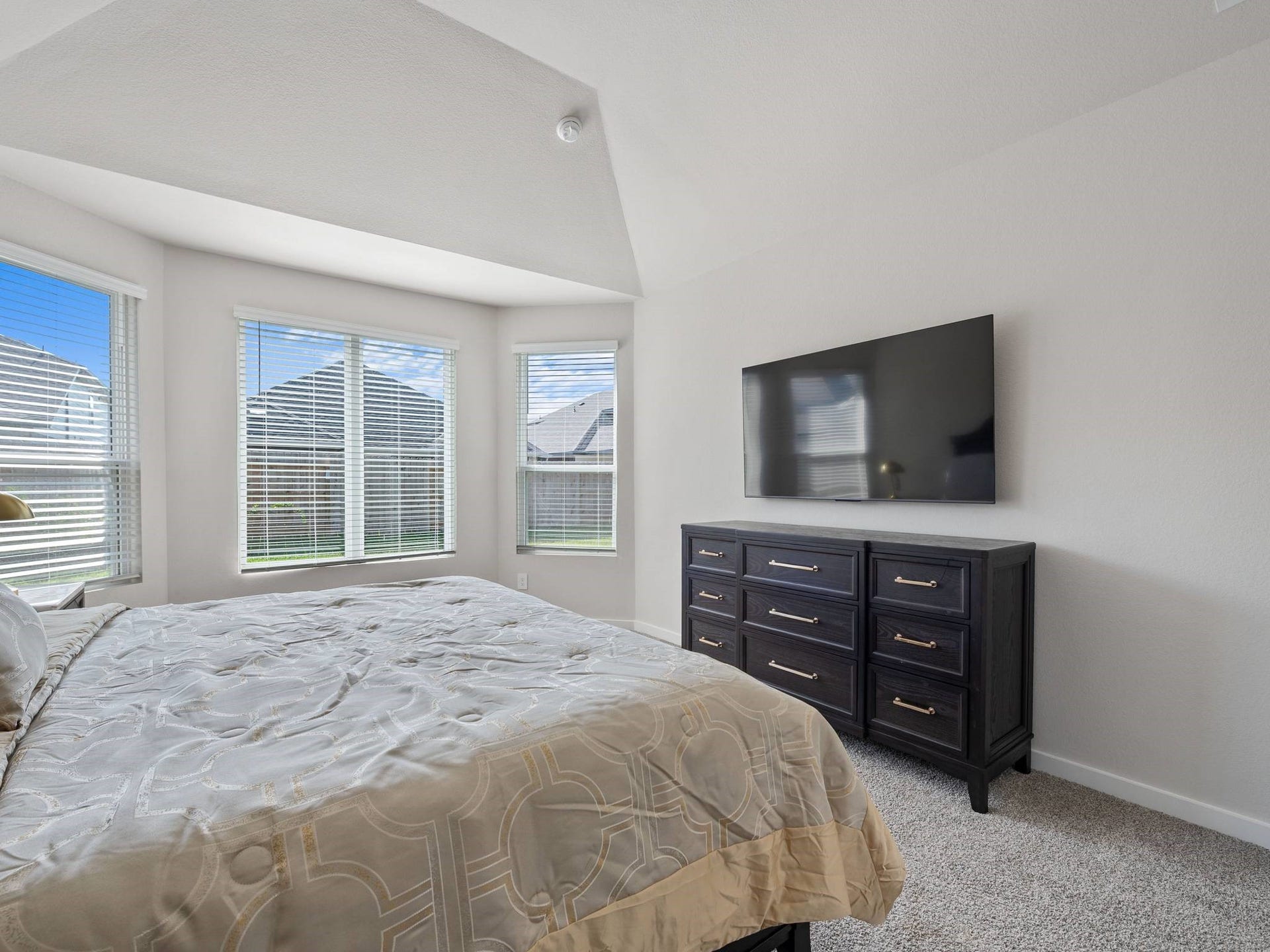 8414 Valburn Drive, Richmond, TX 77406