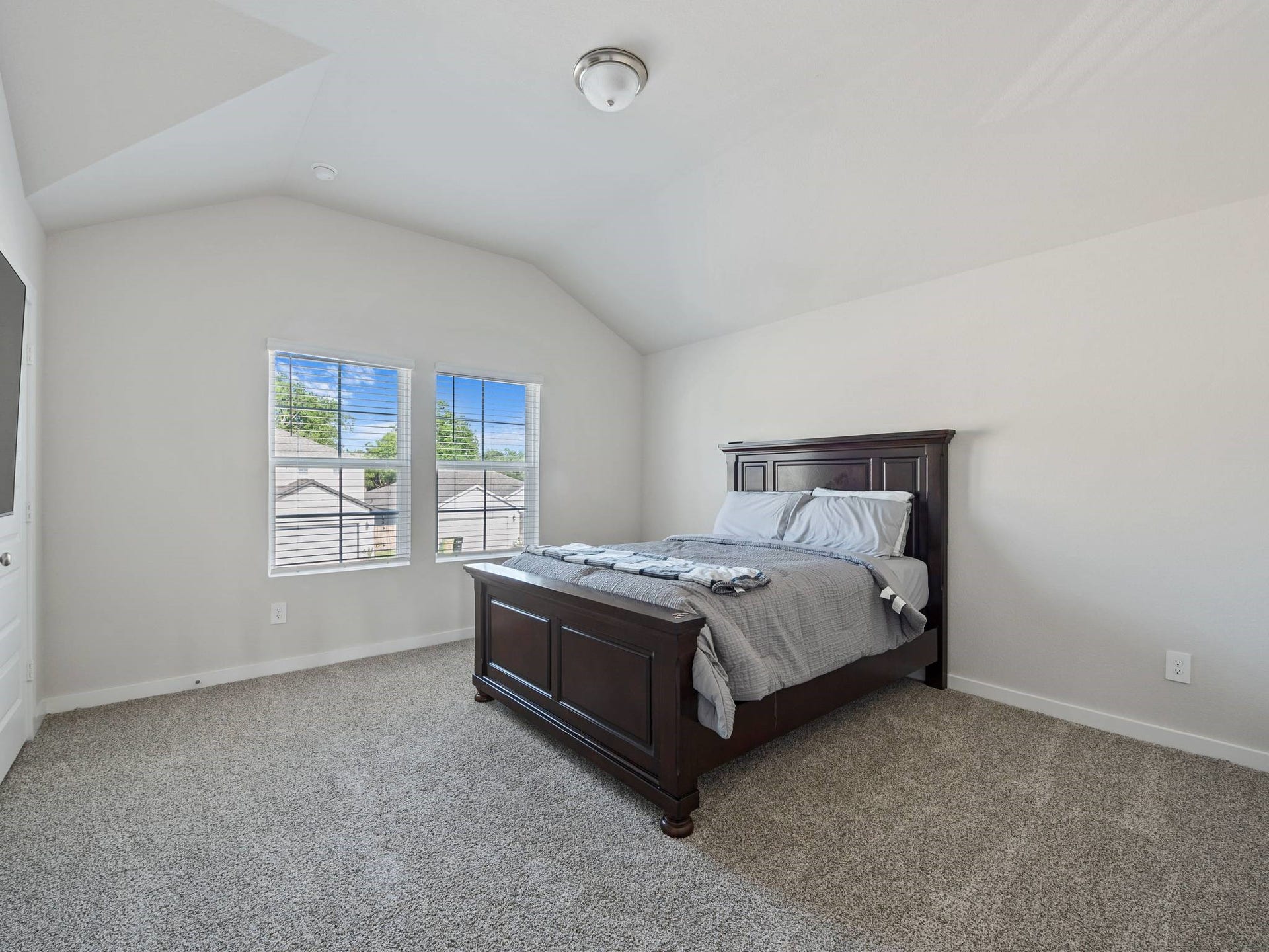 8414 Valburn Drive, Richmond, TX 77406