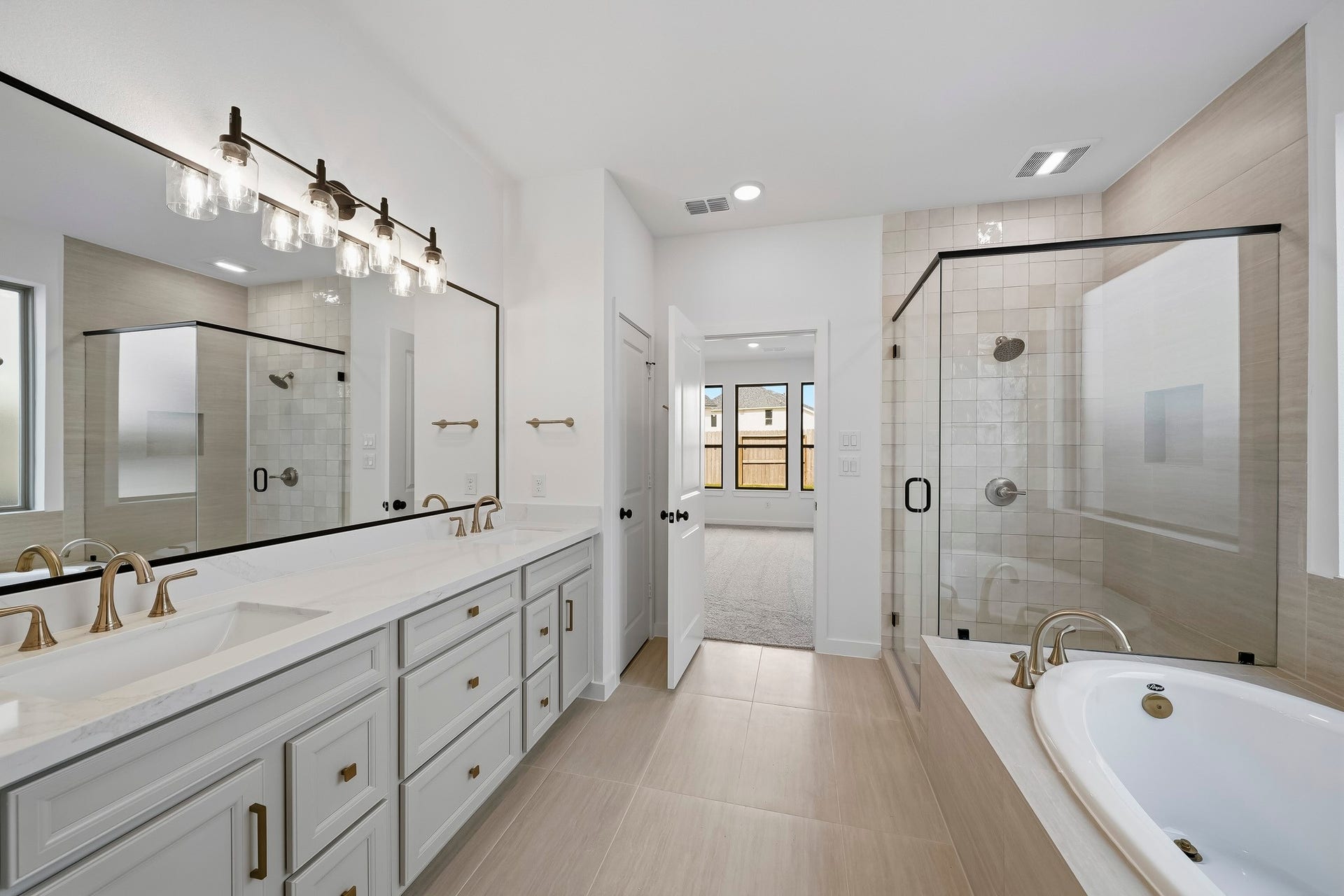 4518 Sunny Hazel Lane, Fulshear, TX 77441 Main Bath Retreat With Designer Charm