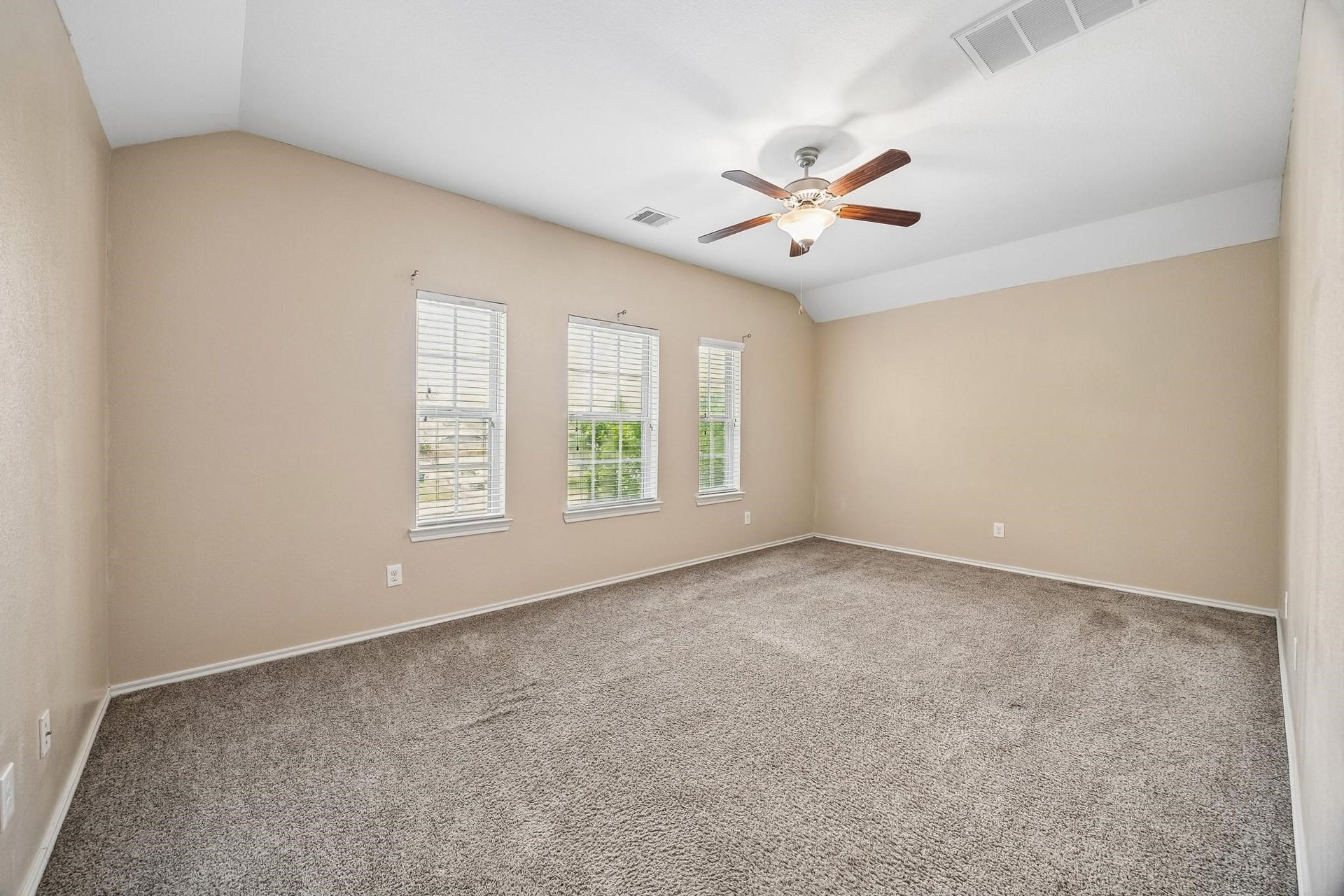 8914 Eldorado Glen Drive, Humble, TX 77338 8914 Eldorado Glen Drive, Humble, TX 77338