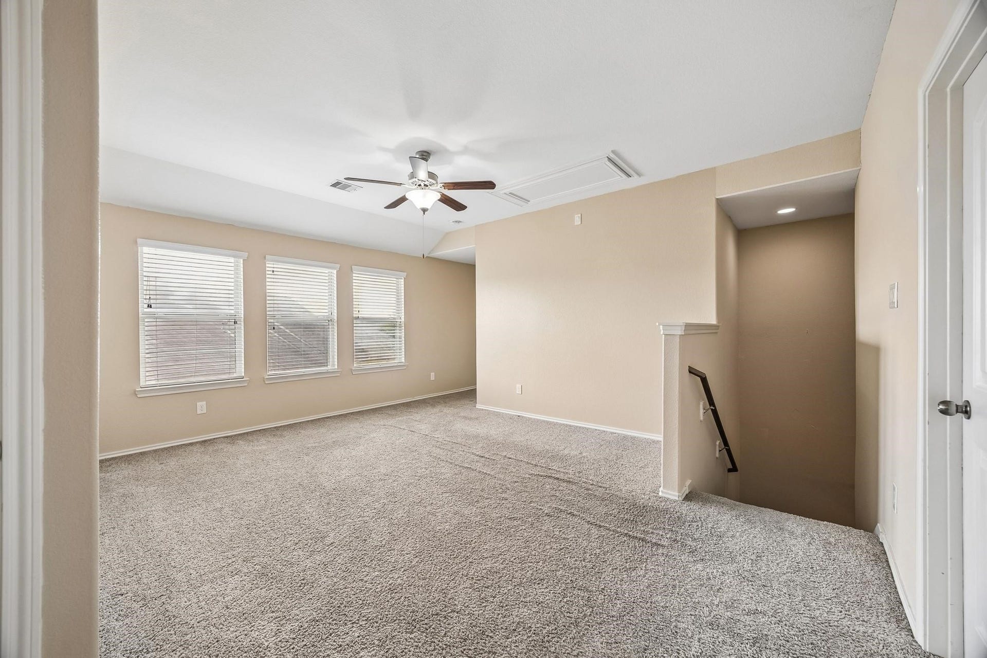 8914 Eldorado Glen Drive, Humble, TX 77338 8914 Eldorado Glen Drive, Humble, TX 77338