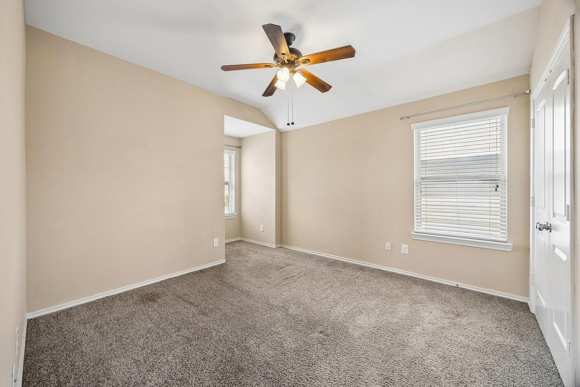 8914 Eldorado Glen Drive, Humble, TX 77338 8914 Eldorado Glen Drive, Humble, TX 77338