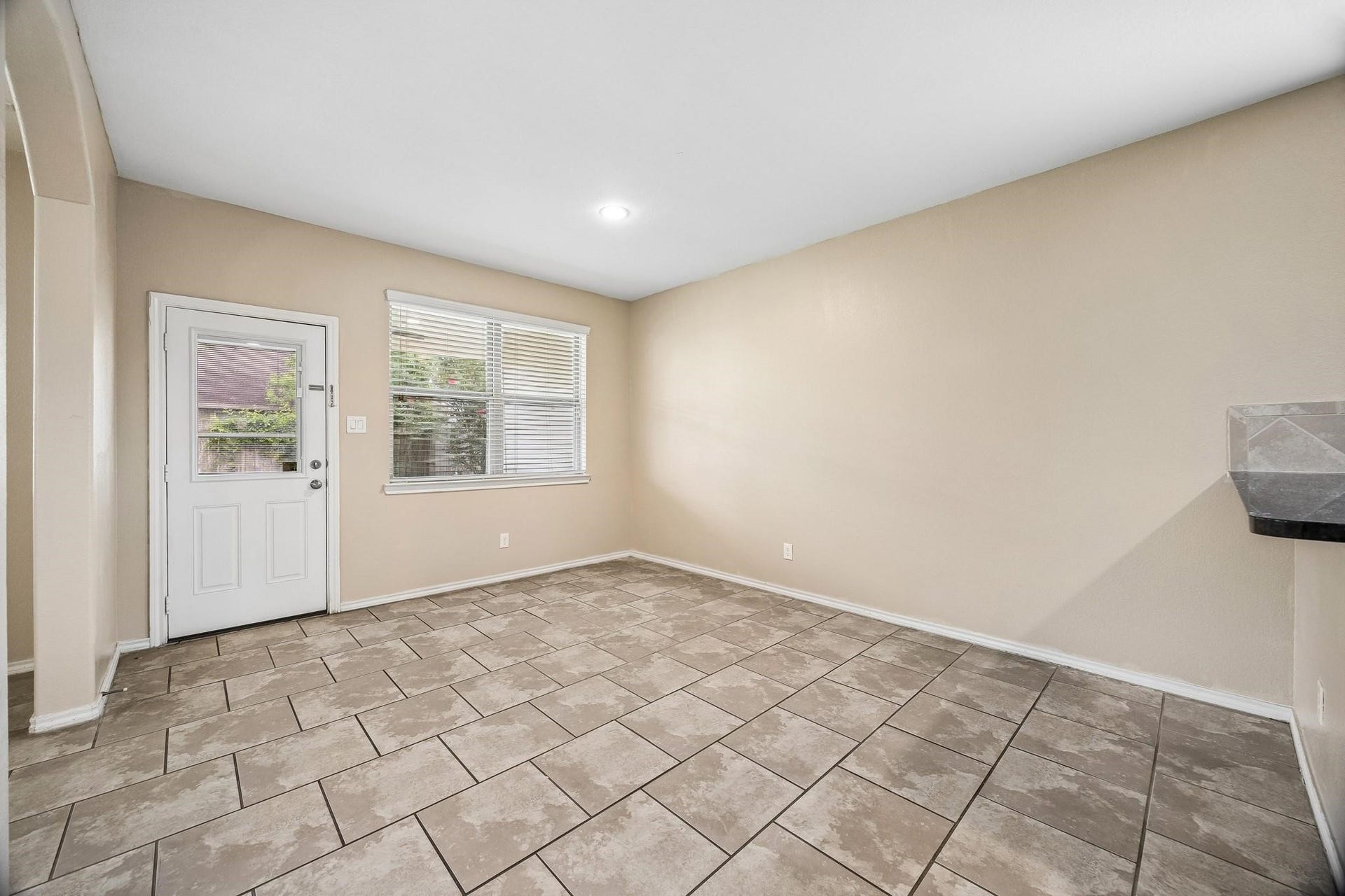 8914 Eldorado Glen Drive, Humble, TX 77338 8914 Eldorado Glen Drive, Humble, TX 77338