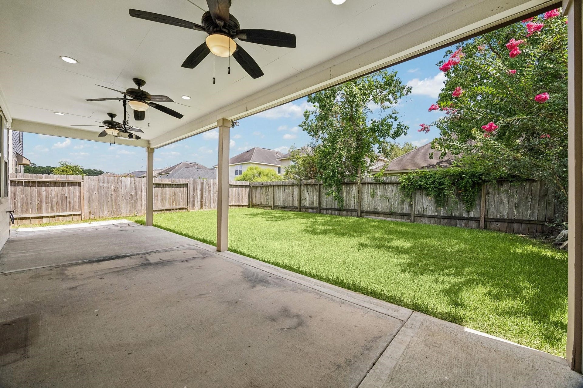 8914 Eldorado Glen Drive, Humble, TX 77338 8914 Eldorado Glen Drive, Humble, TX 77338