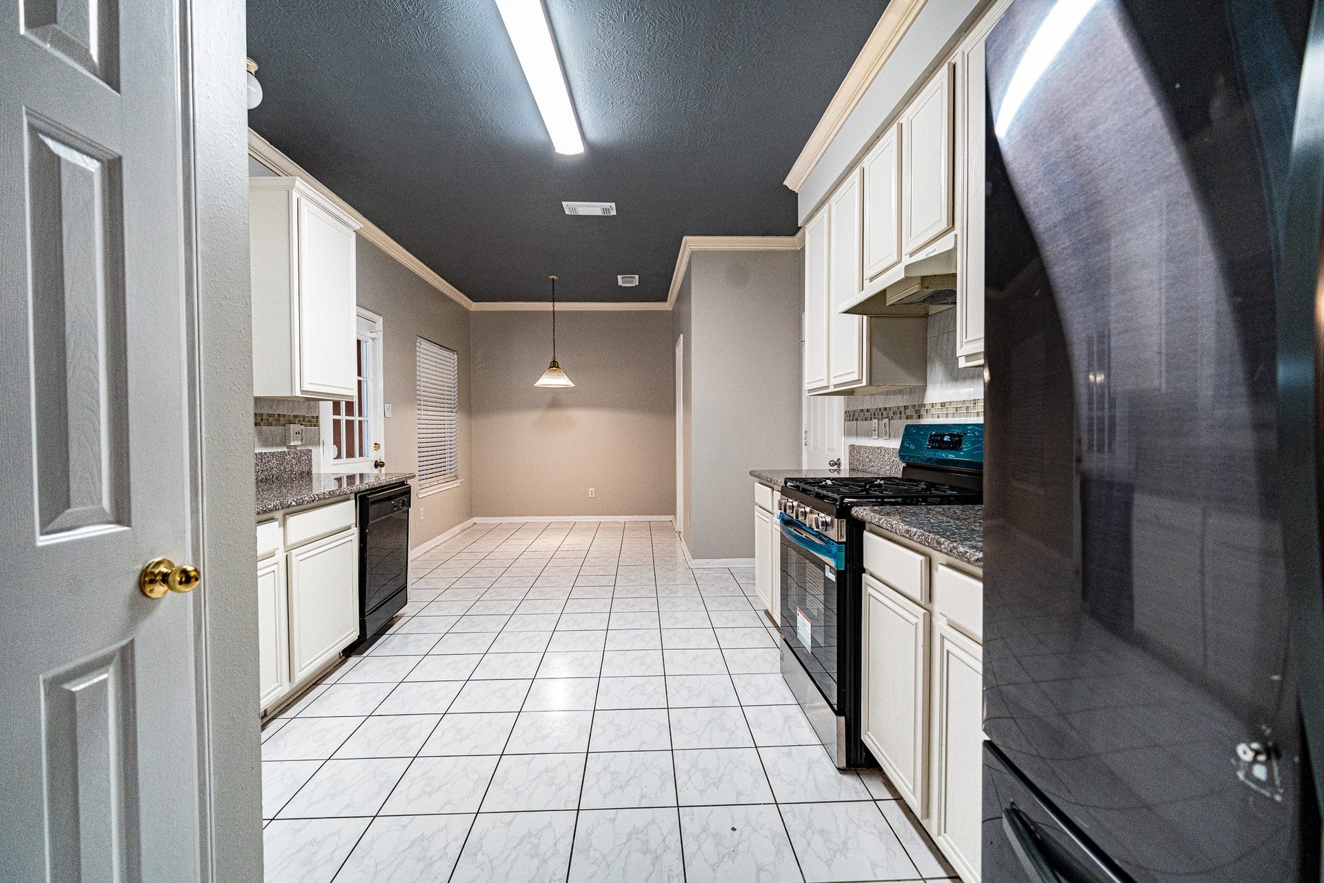 14250 Andrea Way Lane, Houston, TX 77083 14250 Andrea Way Lane, Houston, TX 77083