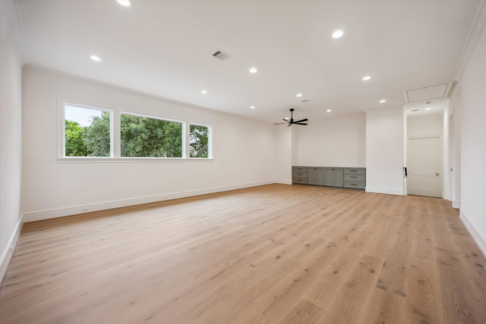 823 Wycliffe Drive, Houston, TX 77079 Example of builders prior work