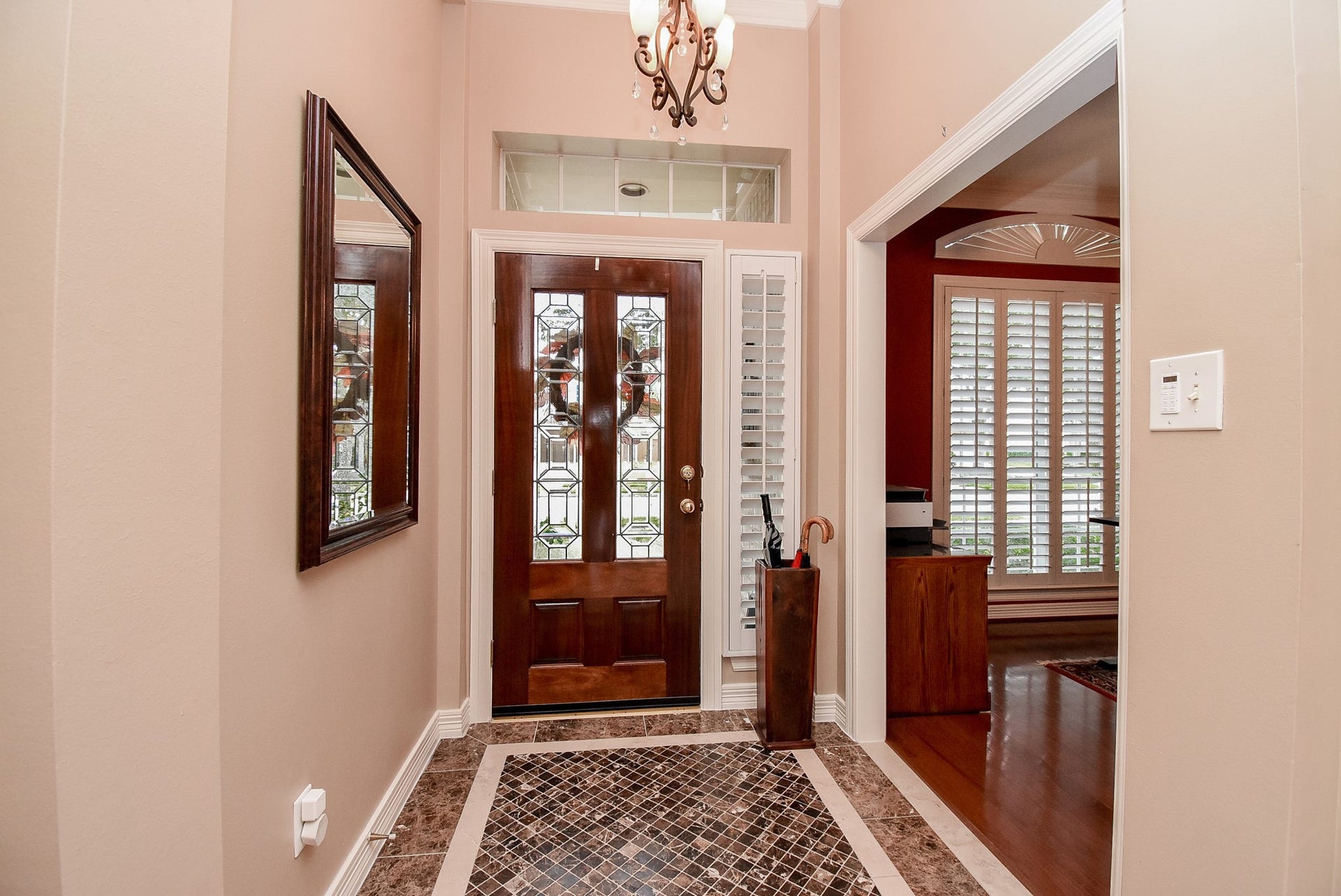 7514 Guinevere Drive, Sugar Land, TX 77479 7514 Guinevere Drive, Sugar Land, TX 77479
