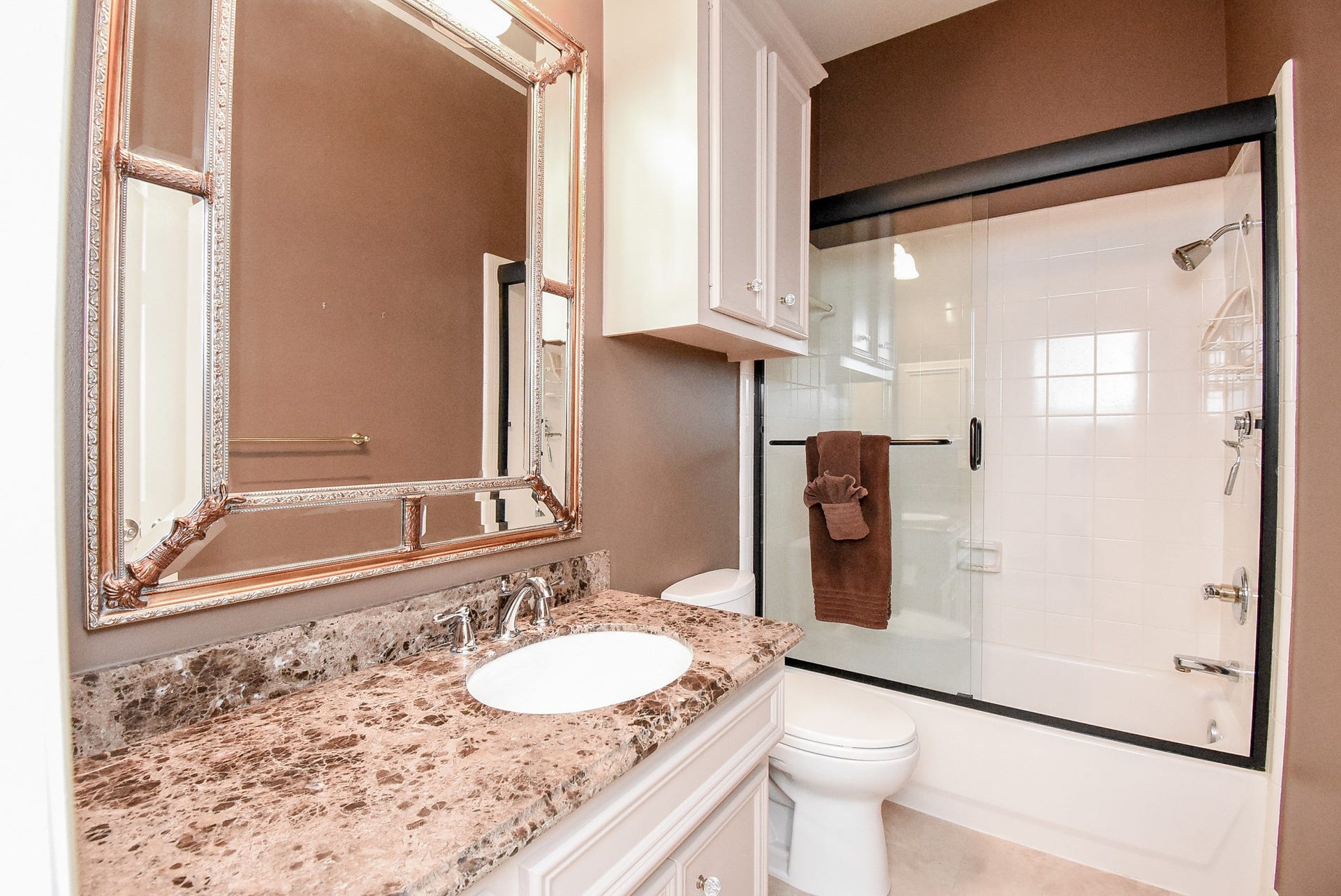 7514 Guinevere Drive, Sugar Land, TX 77479 7514 Guinevere Drive, Sugar Land, TX 77479