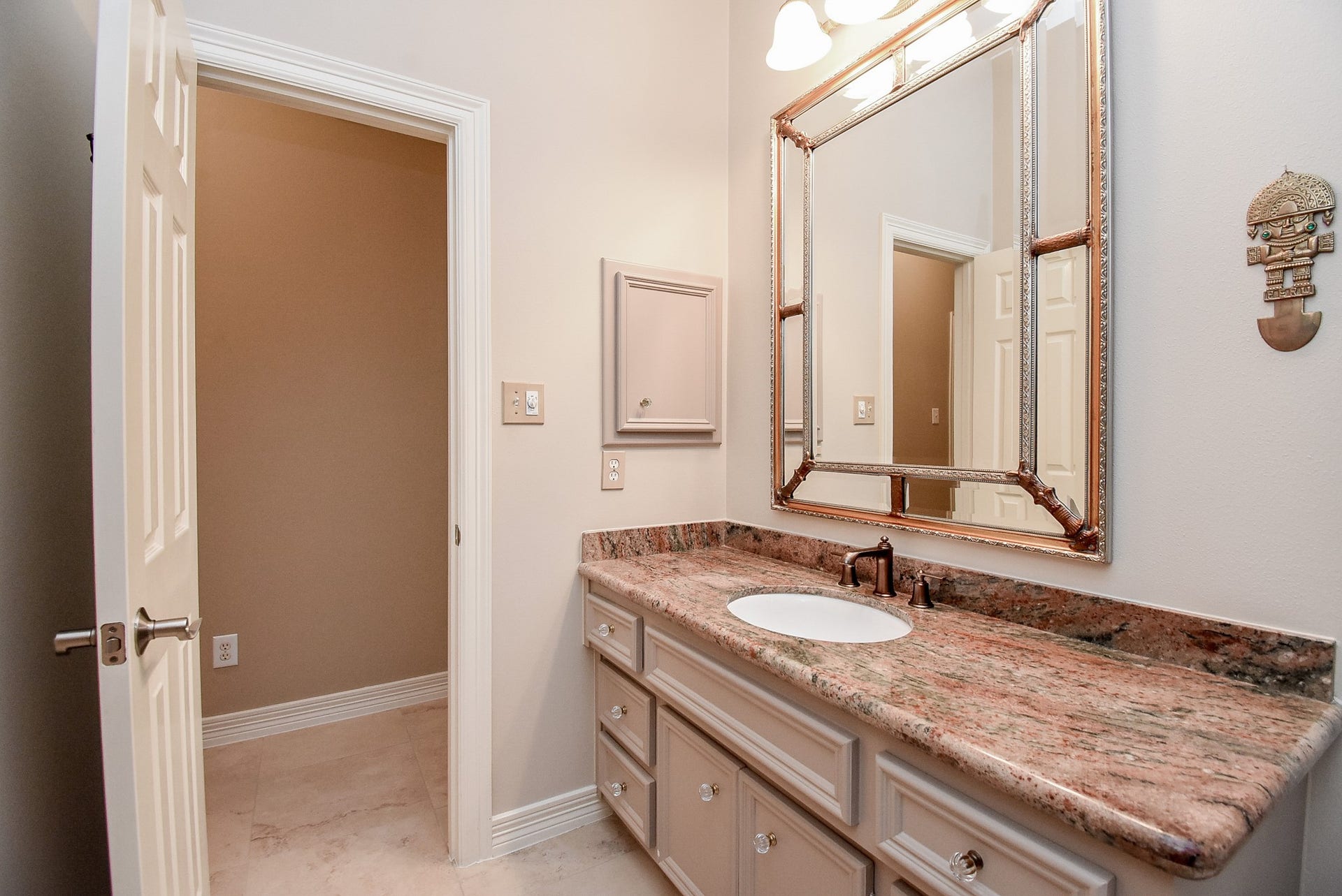 7514 Guinevere Drive, Sugar Land, TX 77479 7514 Guinevere Drive, Sugar Land, TX 77479