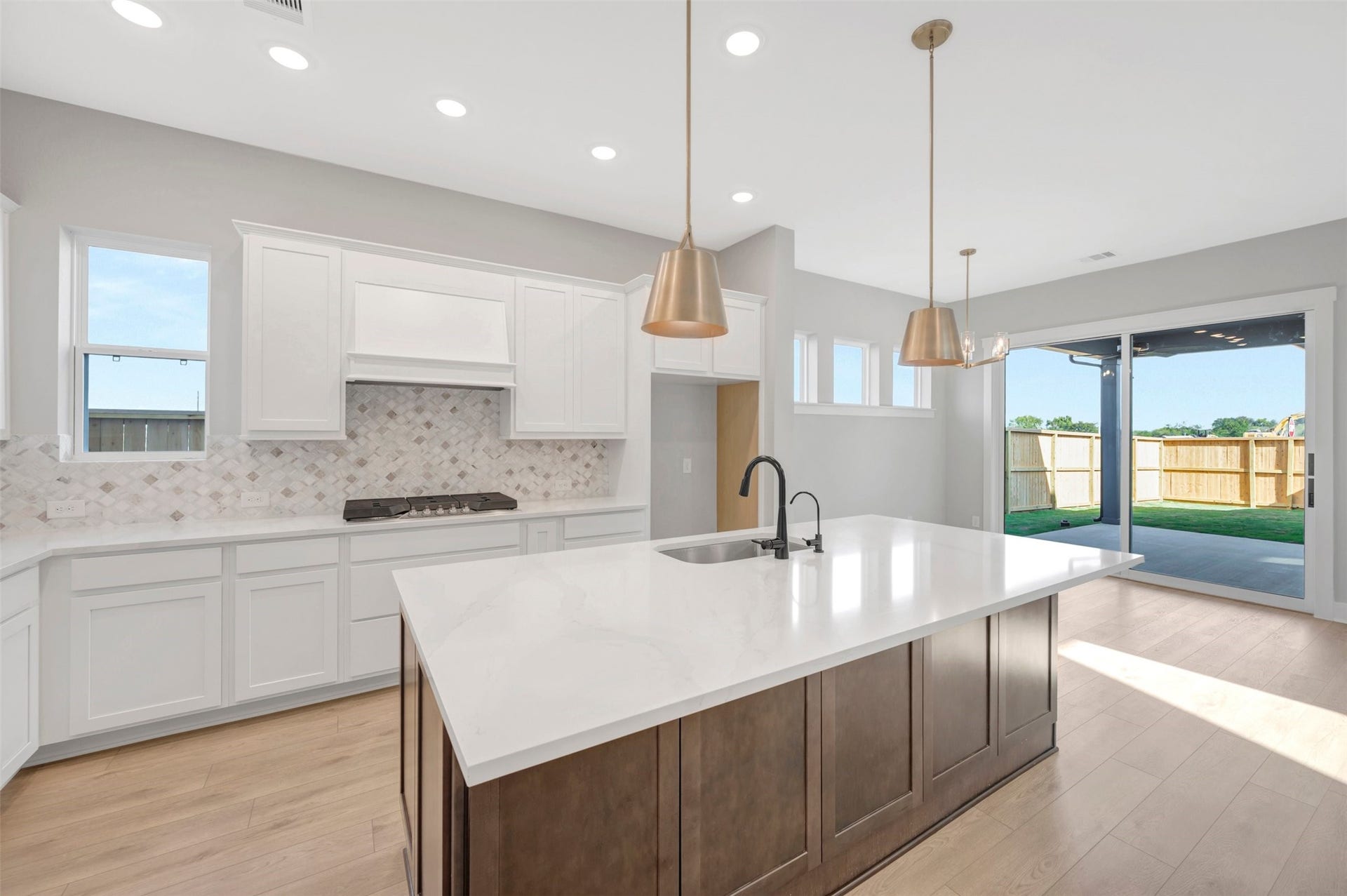 16766 Vibrant Avenue, Hockley, TX 77447