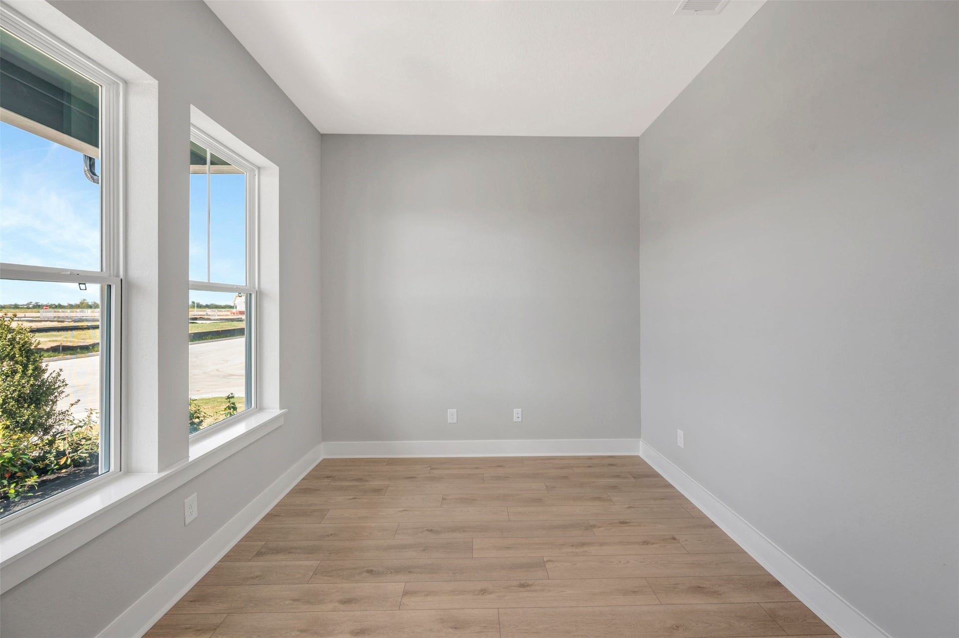 16766 Vibrant Avenue, Hockley, TX 77447