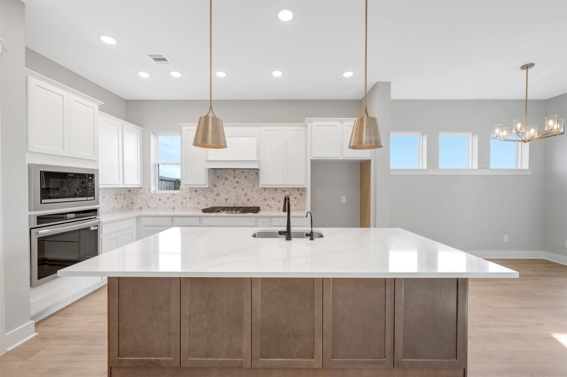 16766 Vibrant Avenue, Hockley, TX 77447