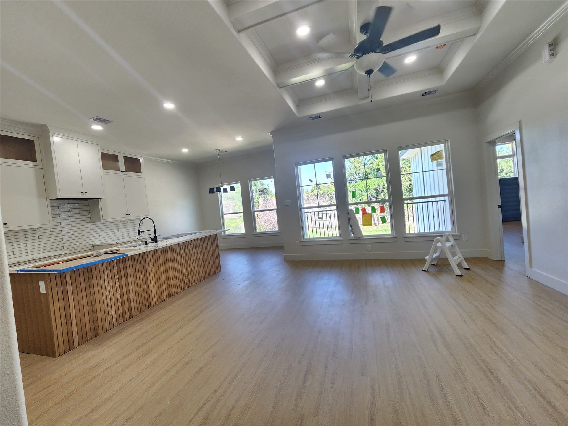 7341 Miley Street, Houston, TX 77028