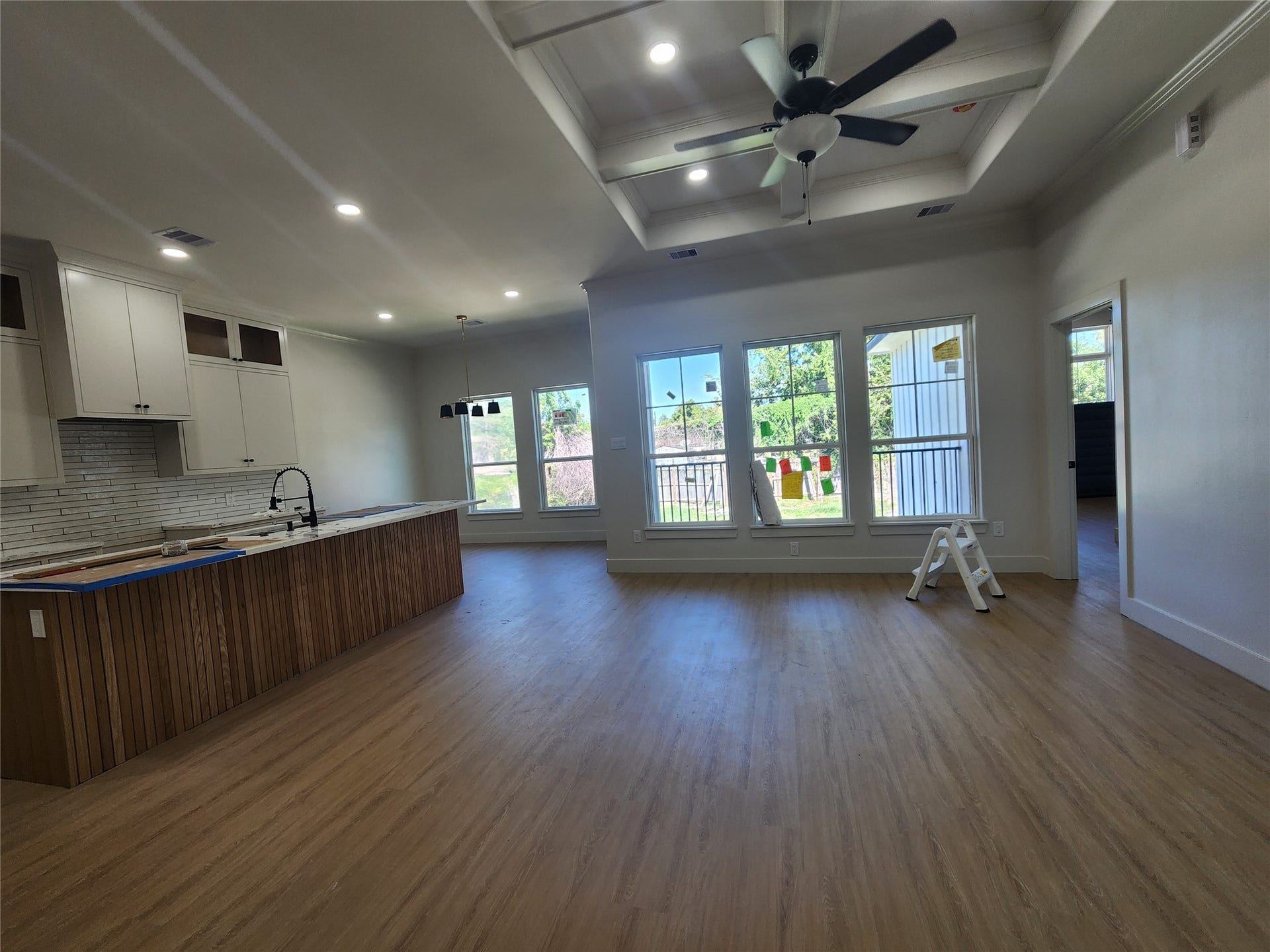 7341 Miley Street, Houston, TX 77028