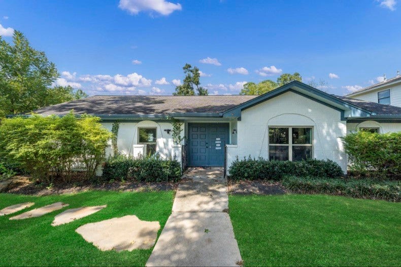 12710 Mutiny Lane, Tomball, TX 77377 Welcome to 12710 Mutiny Lane, a single-story home on a spacious 0.58-acre lot in Pitcairn.