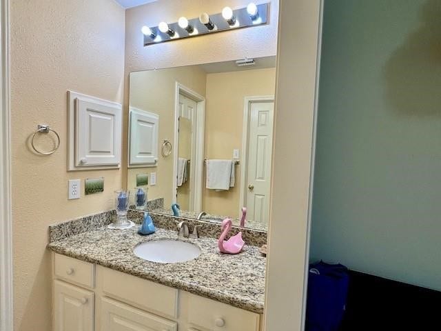 22902 Greenrush Drive, Katy, TX 77494 1ST PART OF THE JACK & JILL BATH BETWEEN BEDS 2 & 3