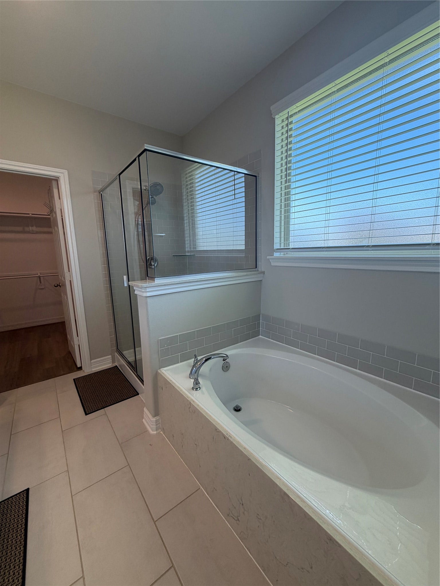 2947 Golden Dust Dr, Katy, TX 77493 2947 Golden Dust Dr, Katy, TX 77493