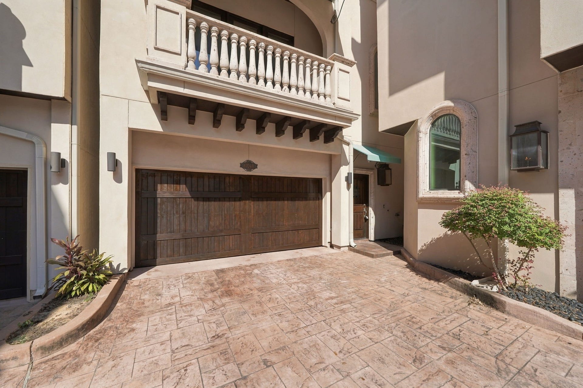 4404 Dickson Street, #A, Houston, TX 77007 4404 Dickson Street, #A, Houston, TX 77007