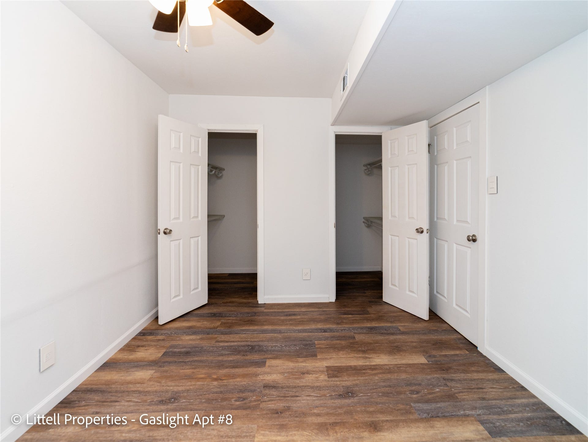 604 W Main St, #8, Houston, TX 77006 Bedroom 1 closet