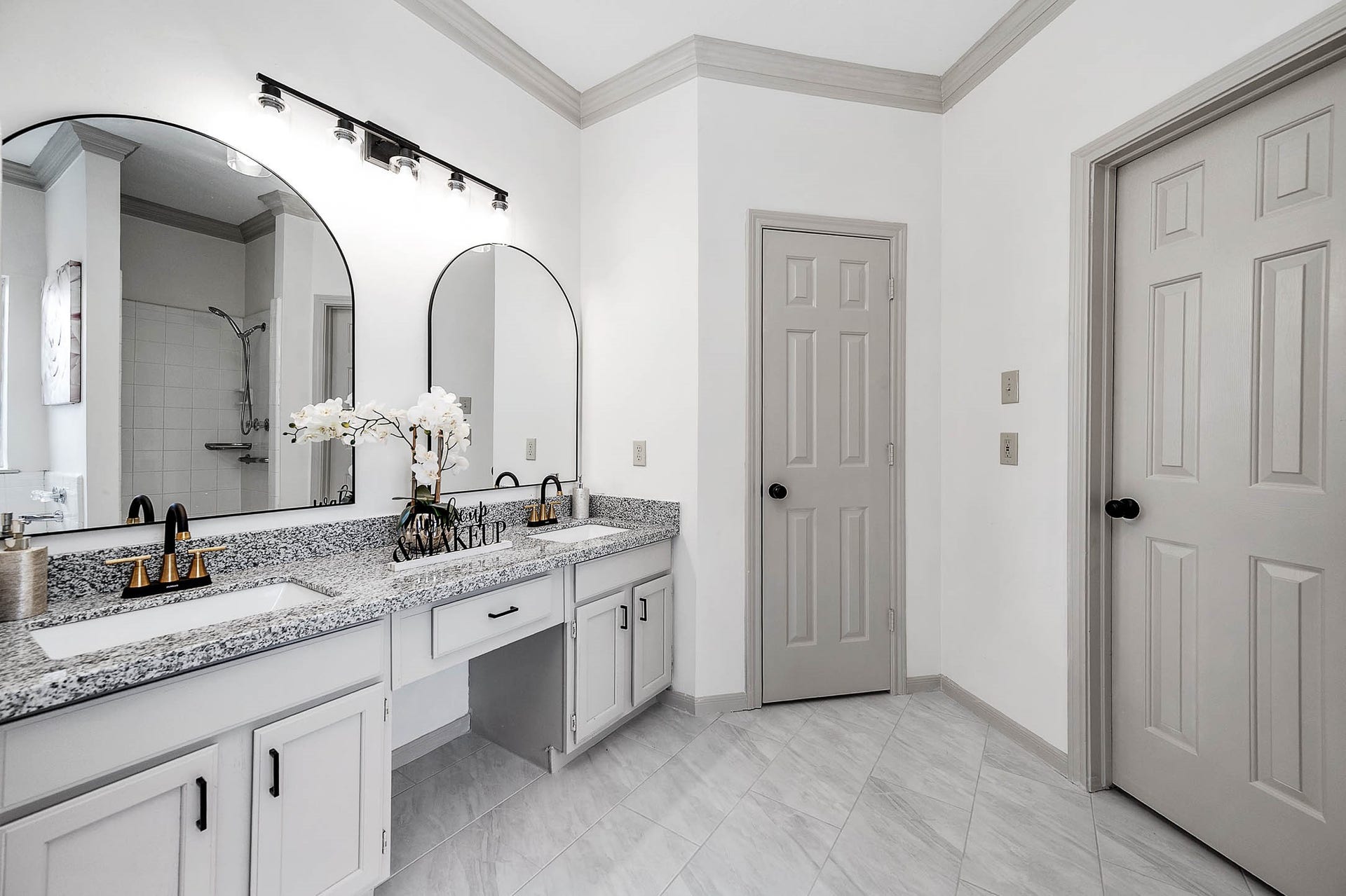 16039 Mountain Shadows Drive, Houston, TX 77084 new Tiles, new fixture, new granite. a BRAND NEW master bath