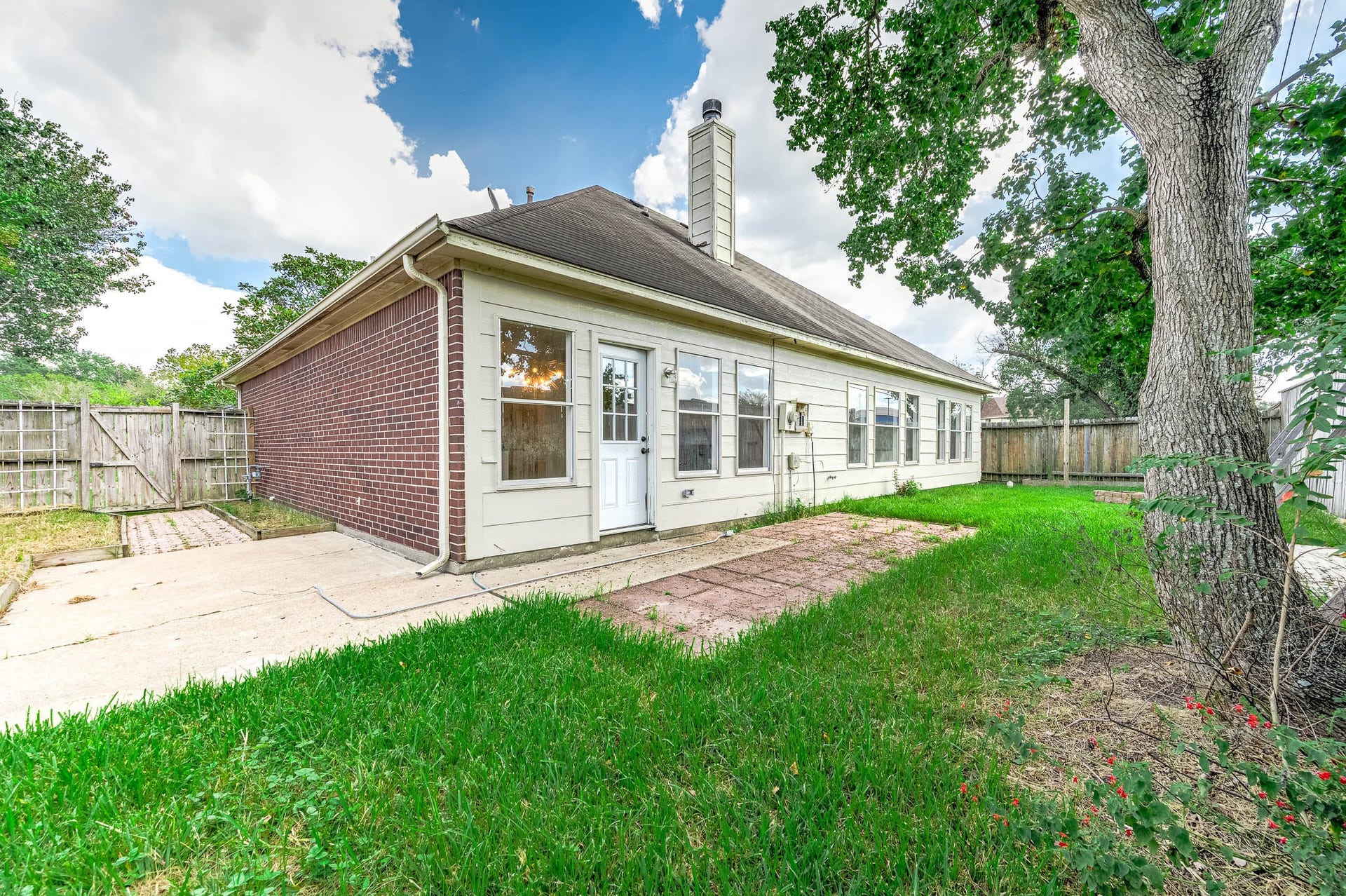 16039 Mountain Shadows Drive, Houston, TX 77084 16039 Mountain Shadows Drive, Houston, TX 77084