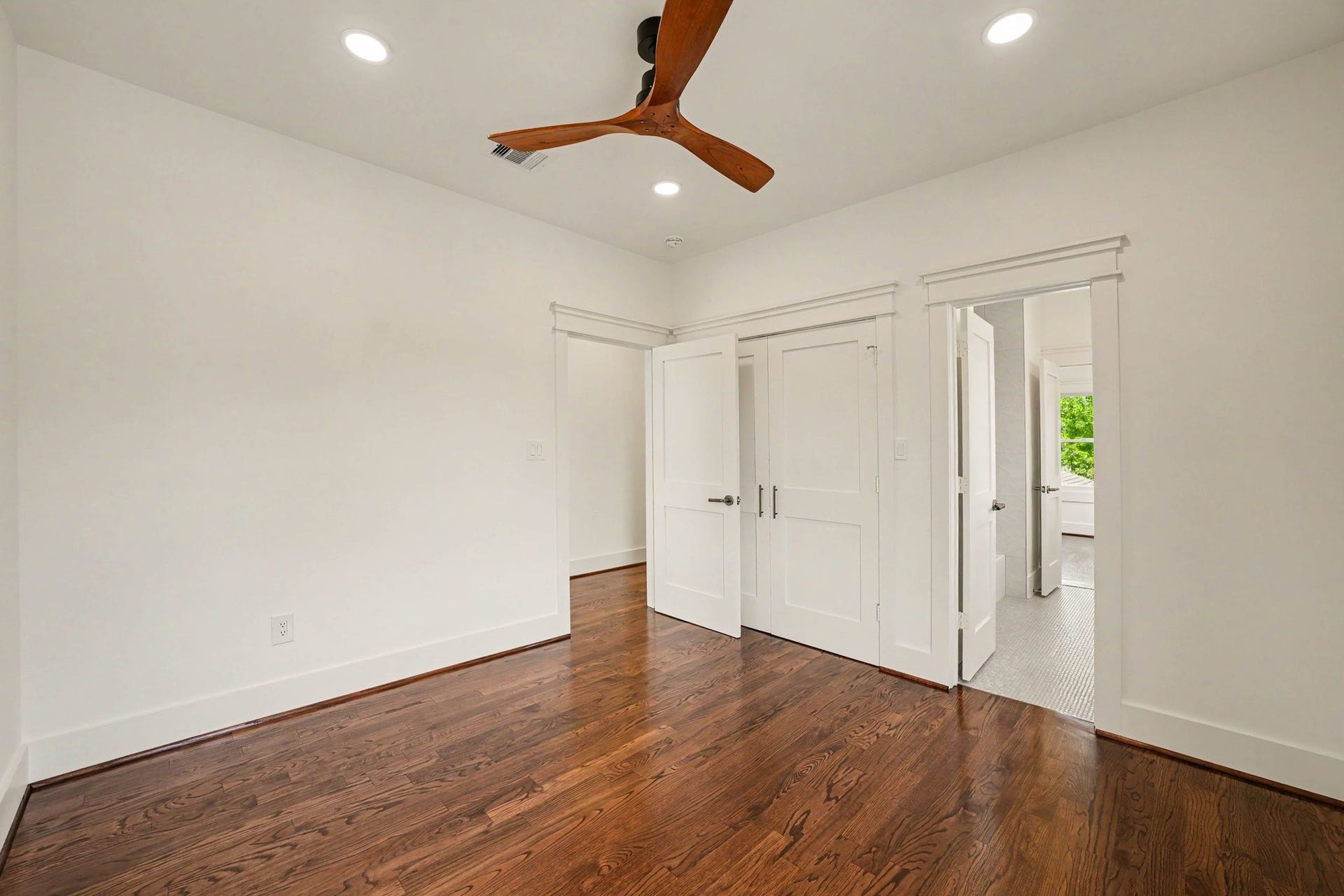Bedroom #3 is an ideal guest suite with private en-suite bathroom.