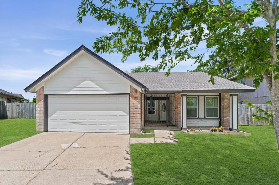 Property photo for 11335 Bayou Place Lane, Houston, TX