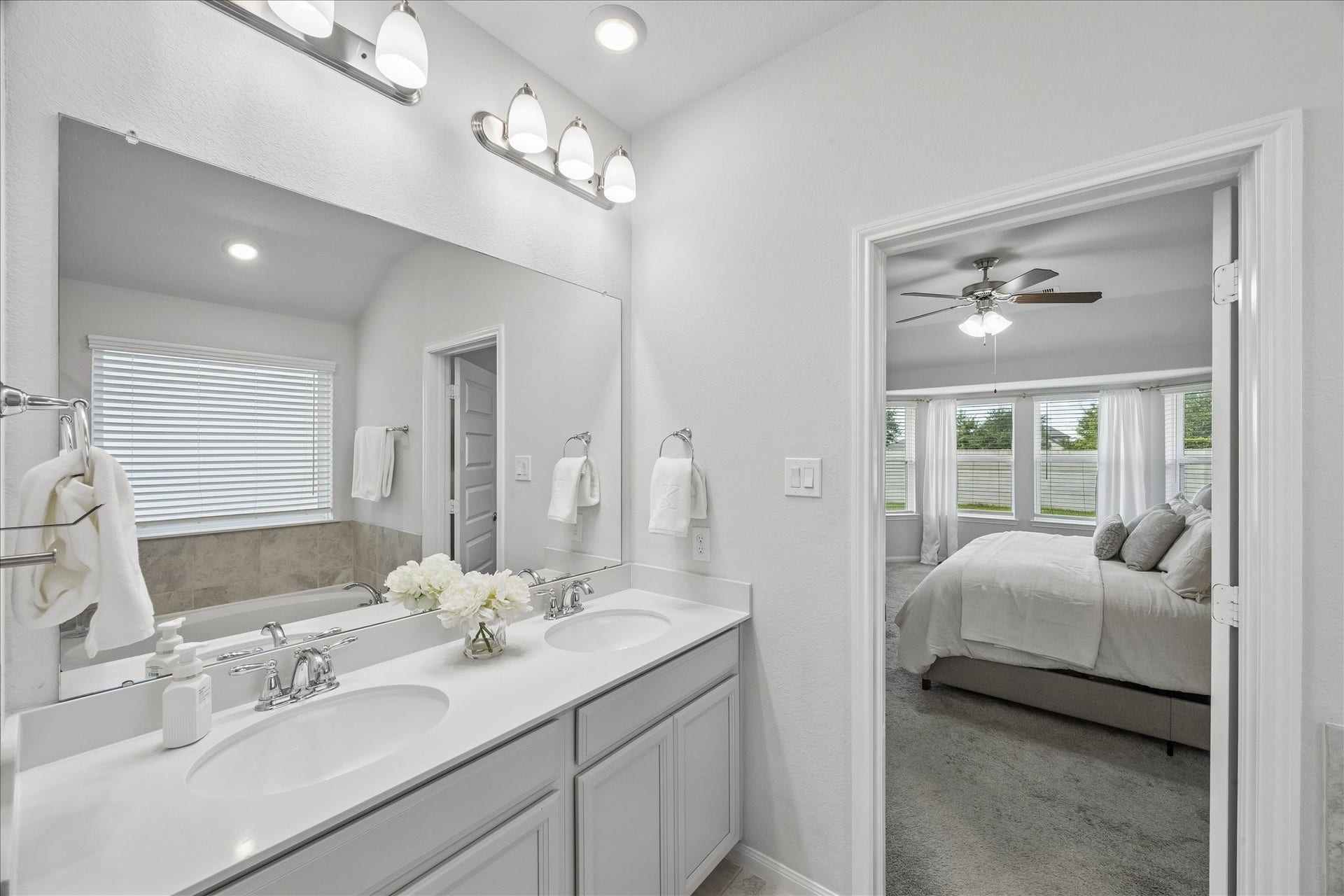 2636 Bellwick Canyon Court, Pearland, TX 77089 2636 Bellwick Canyon Court, Pearland, TX 77089