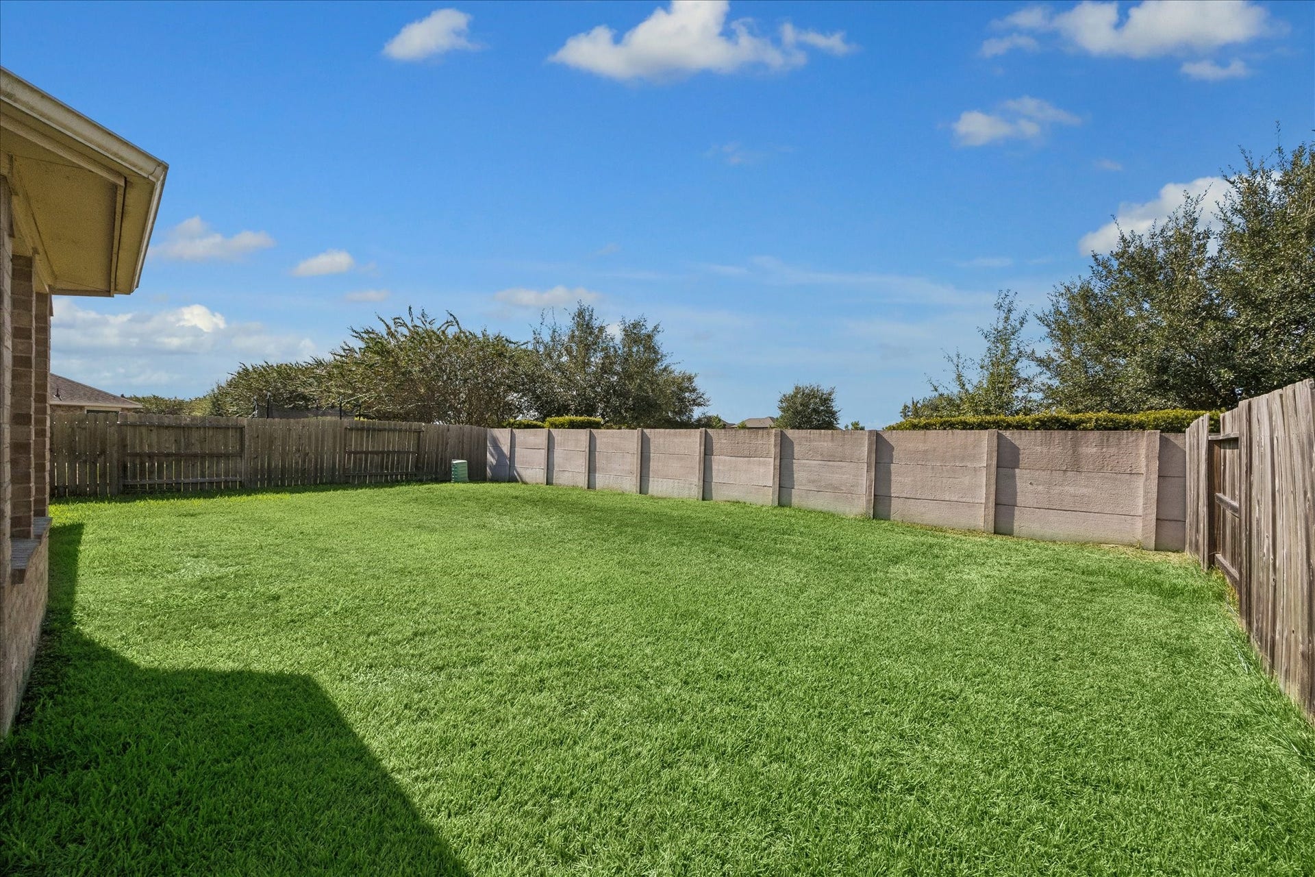 2636 Bellwick Canyon Court, Pearland, TX 77089 2636 Bellwick Canyon Court, Pearland, TX 77089