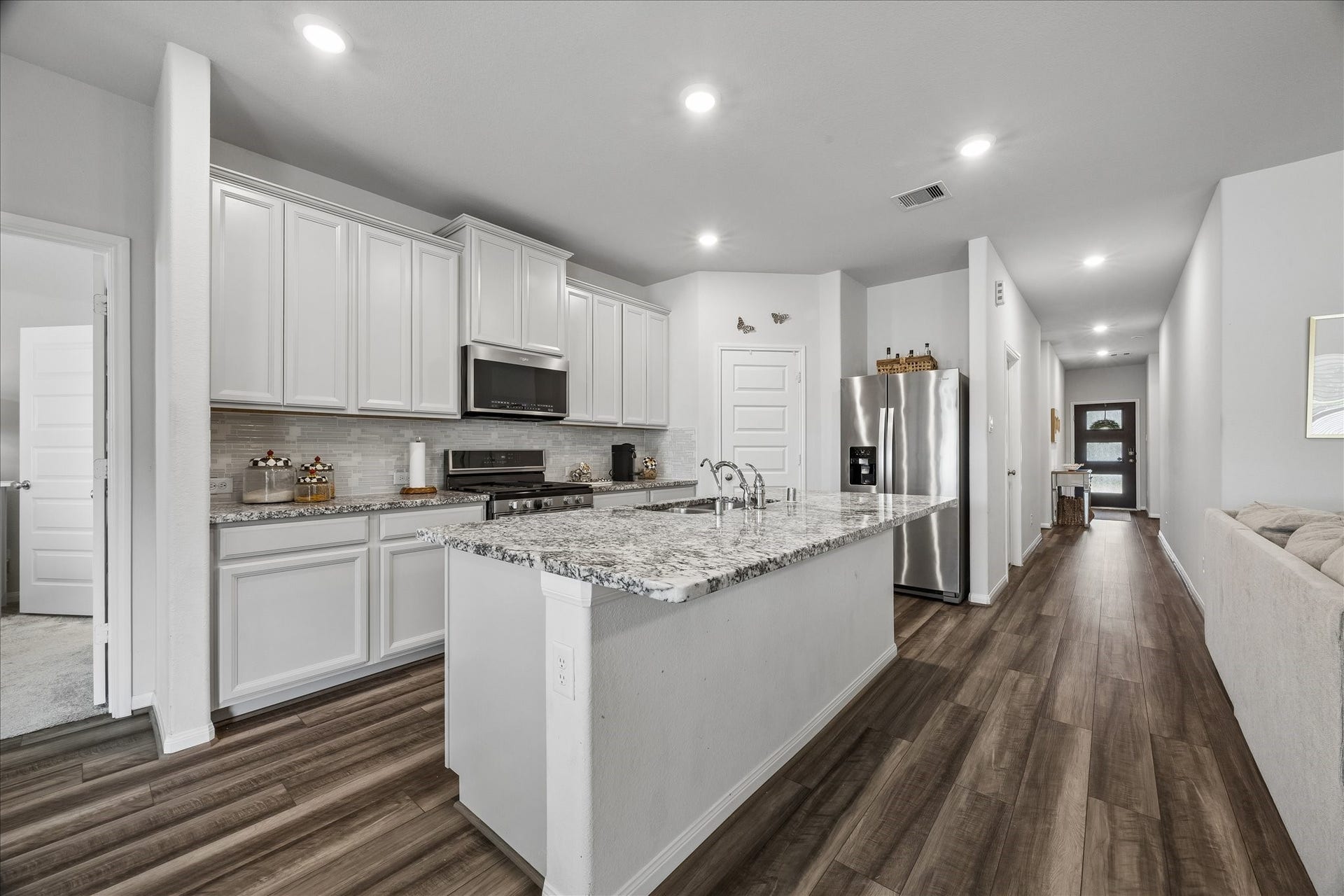 2636 Bellwick Canyon Court, Pearland, TX 77089 2636 Bellwick Canyon Court, Pearland, TX 77089