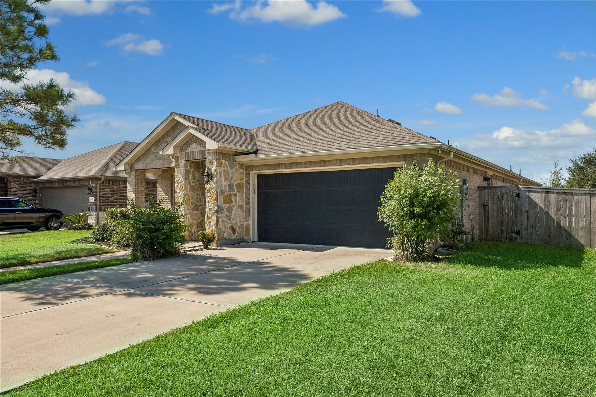 2636 Bellwick Canyon Court, Pearland, TX 77089 2636 Bellwick Canyon Court, Pearland, TX 77089