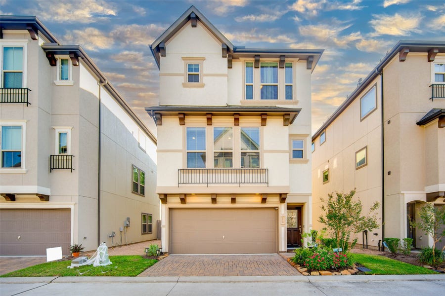 Property photo for 10709 Centre Forest Drive, Houston, TX