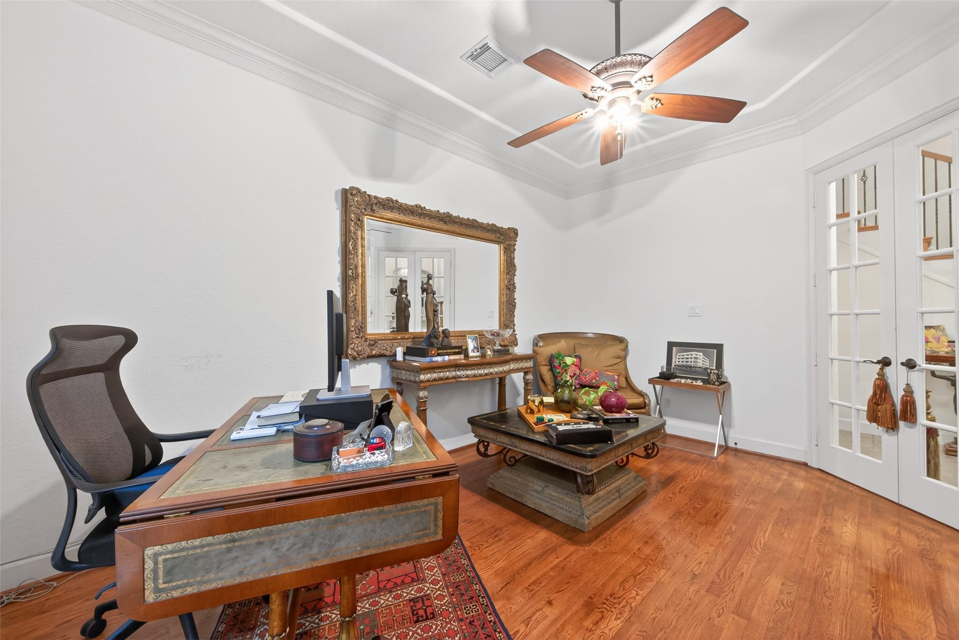 22 Frontenac Way, The Woodlands, TX 77382 22 Frontenac Way, The Woodlands, TX 77382