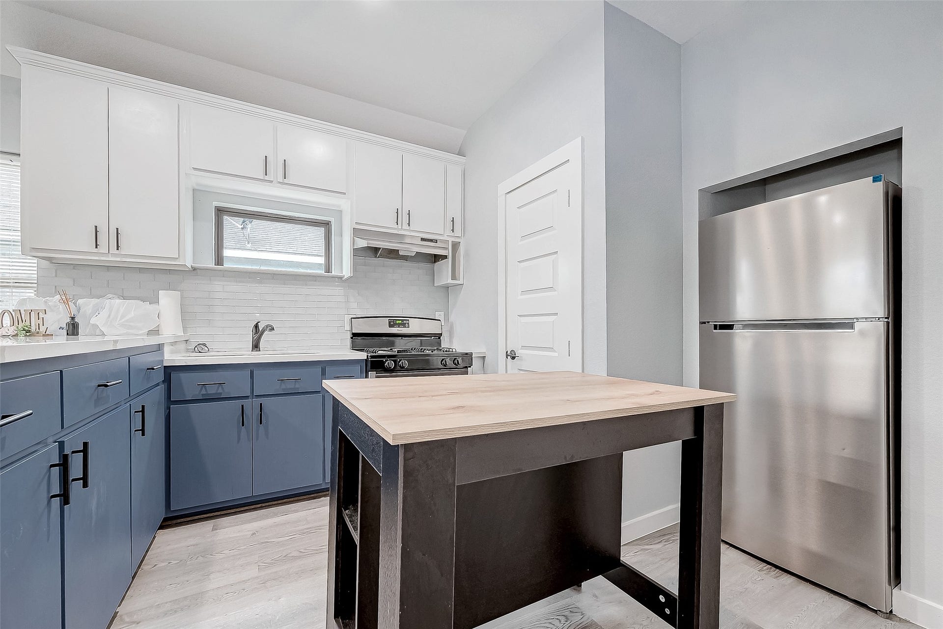 6725 Avenue K, Houston, TX 77011 6725 Avenue K, Houston, TX 77011