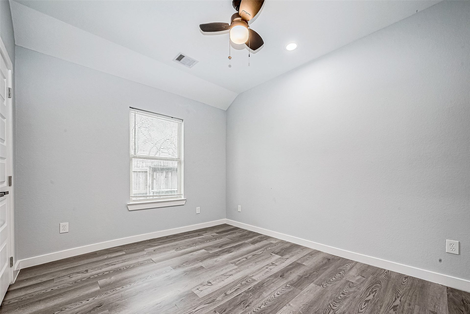 6725 Avenue K, Houston, TX 77011 6725 Avenue K, Houston, TX 77011