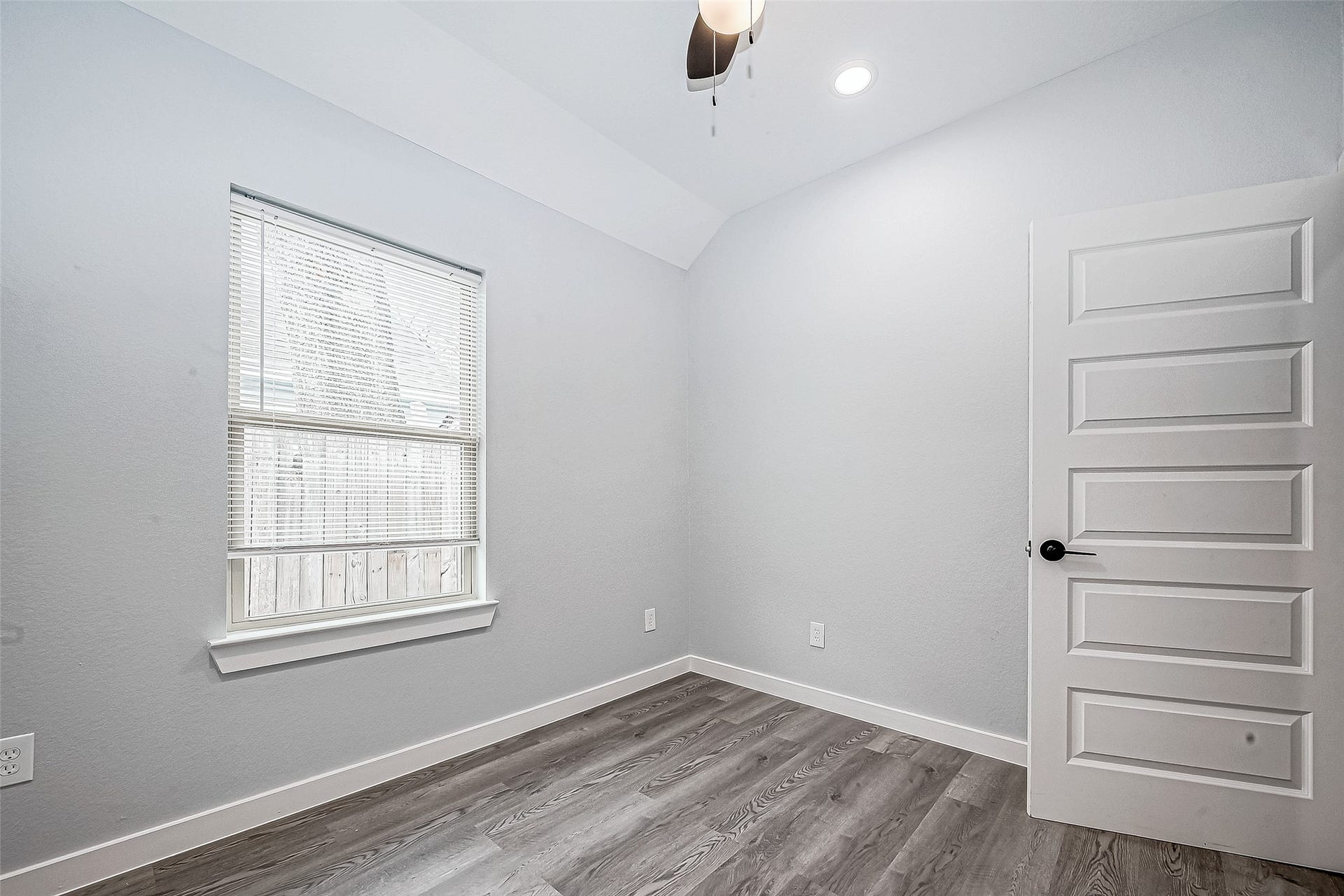 6725 Avenue K, Houston, TX 77011 6725 Avenue K, Houston, TX 77011