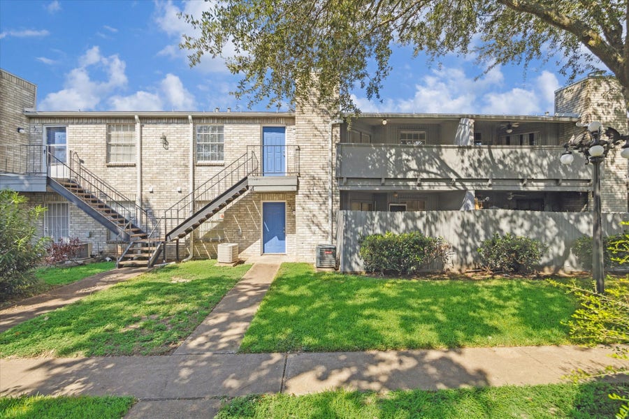 Property photo for 9700 Leawood Boulevard, #1214, Houston, TX