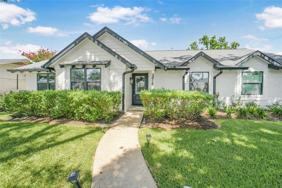Property photo for 2626 Rosefield Drive, Houston, TX