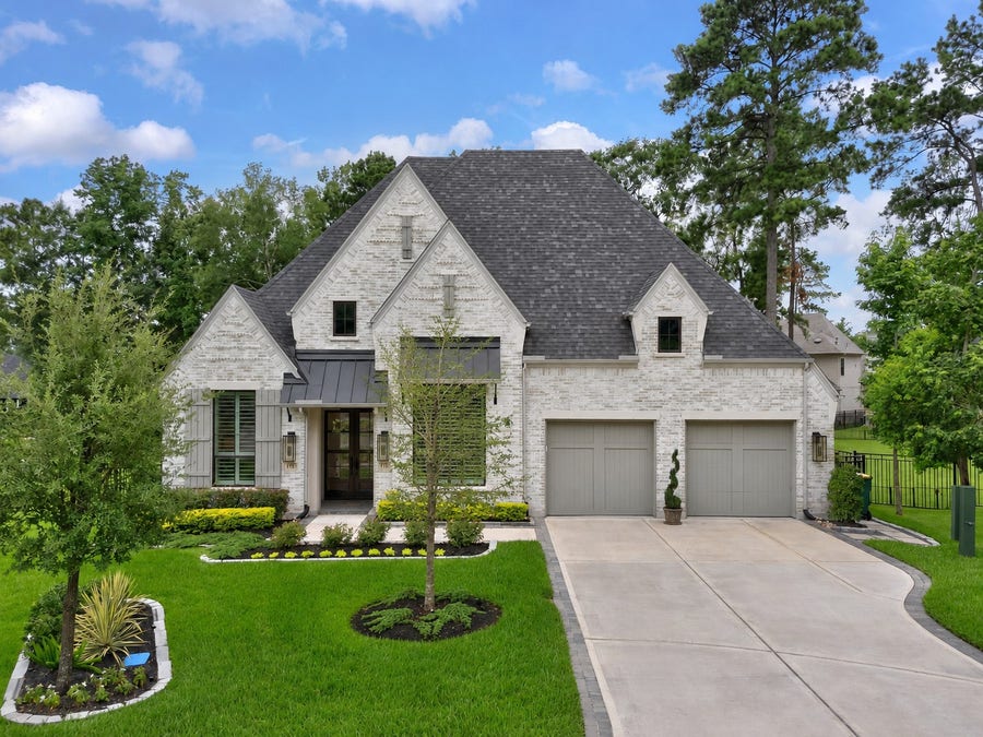 Property photo for 115 Emerald Isle Court, Montgomery, TX