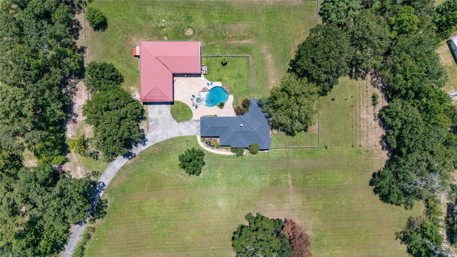 26342 Hill And Dale Avenue, Splendora, TX 77372 Enjoy exceptional privacy with no rear neighbors and a peaceful setting.